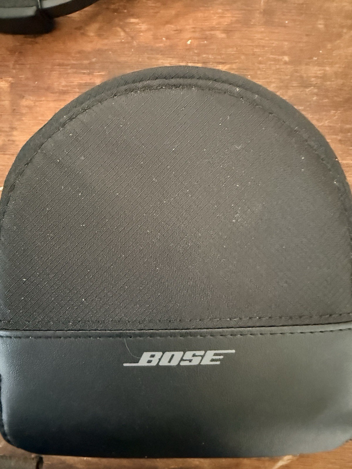 Bose QuietComfort 35 Over the Ear Wireless Headphones – Black