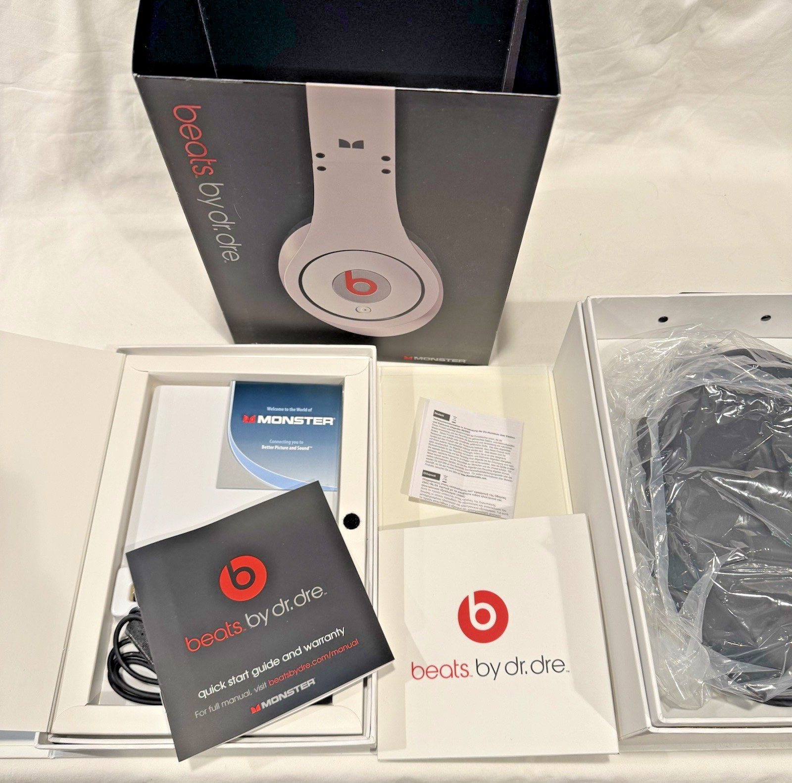 Beats by Dr. Dre Studio Monster Era White Over-Ear 3.5mm Hi-Def Iso Headphones