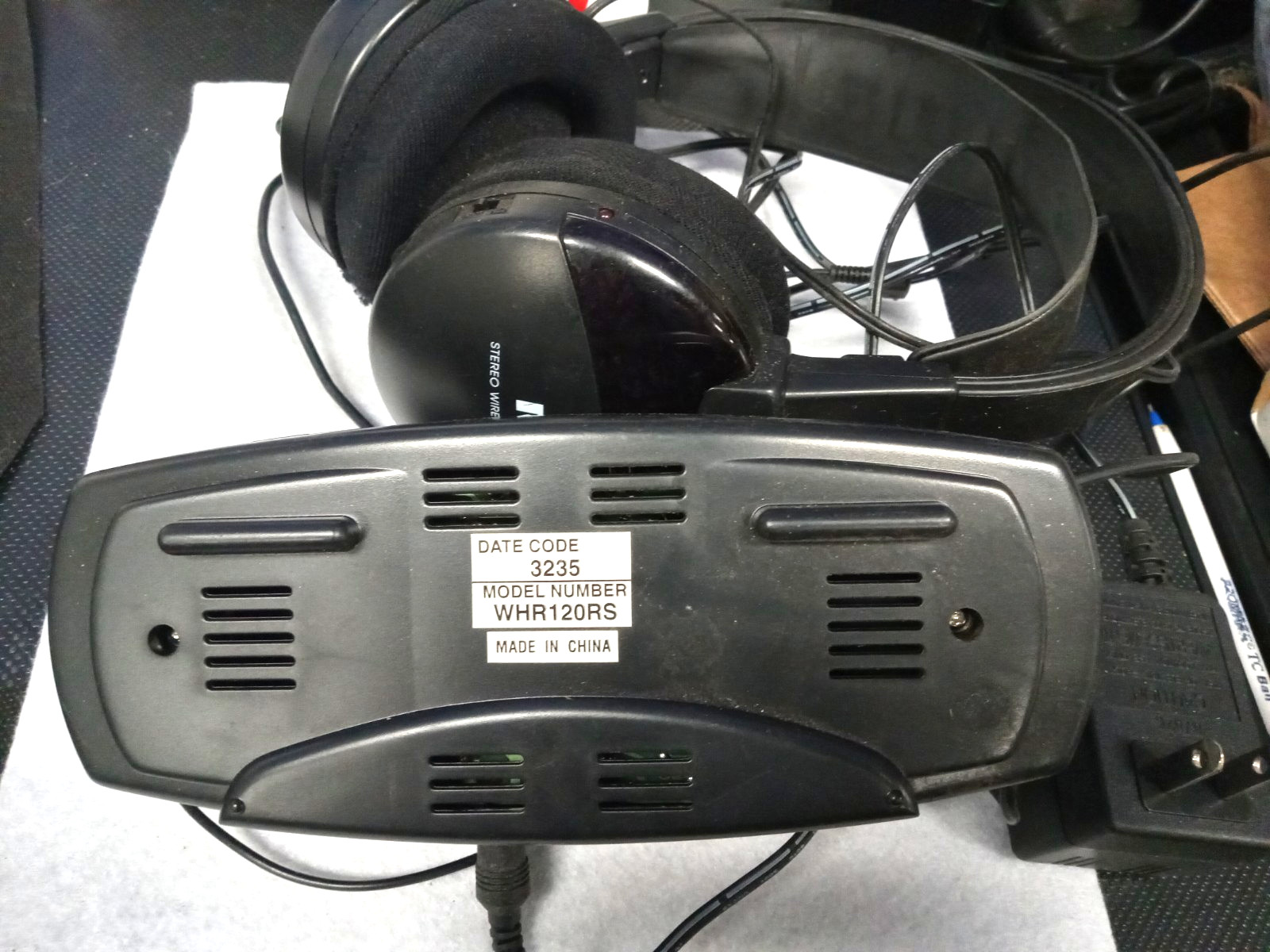 RCA Wireless Headphones- WHR120RS- Infrared, 25 Ft, Lightweight, Adjustable