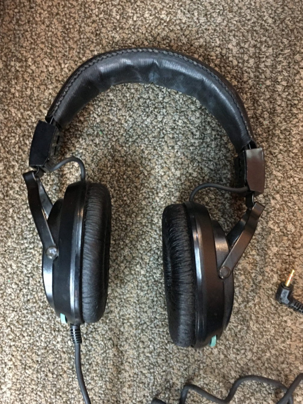KOSS TD/80, Adjustable Headphones with Earcup Volume Control, UNTESTED