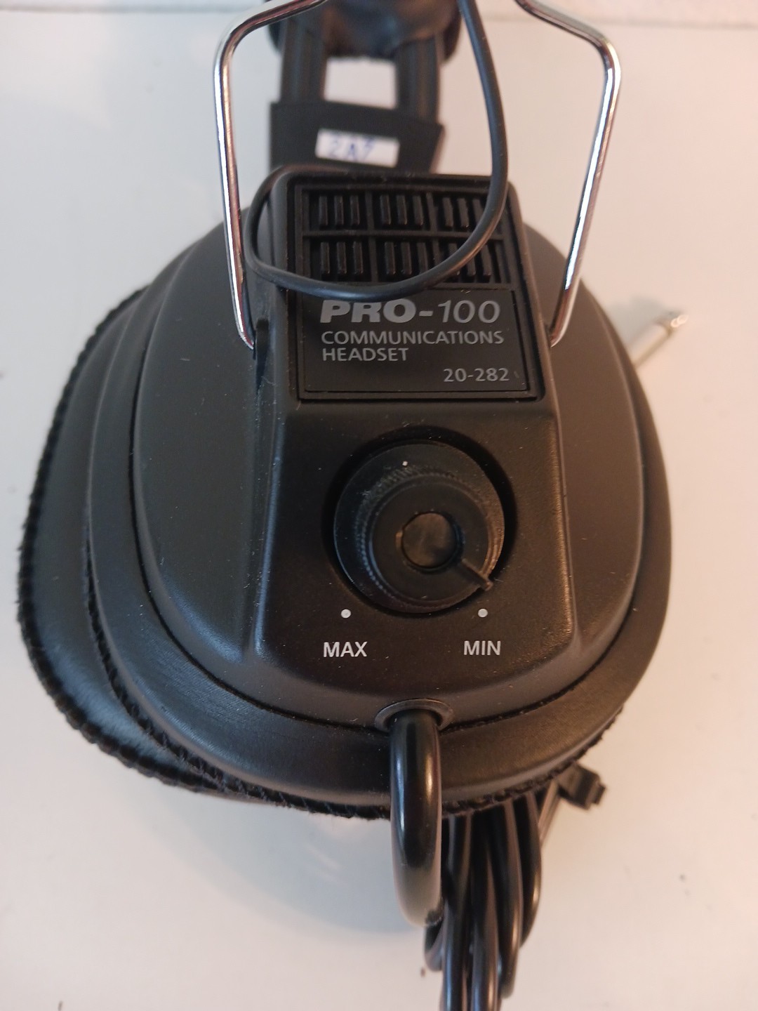 Radio Shack Pro-100 Communications Headset Model 20-282 (Never-used)
