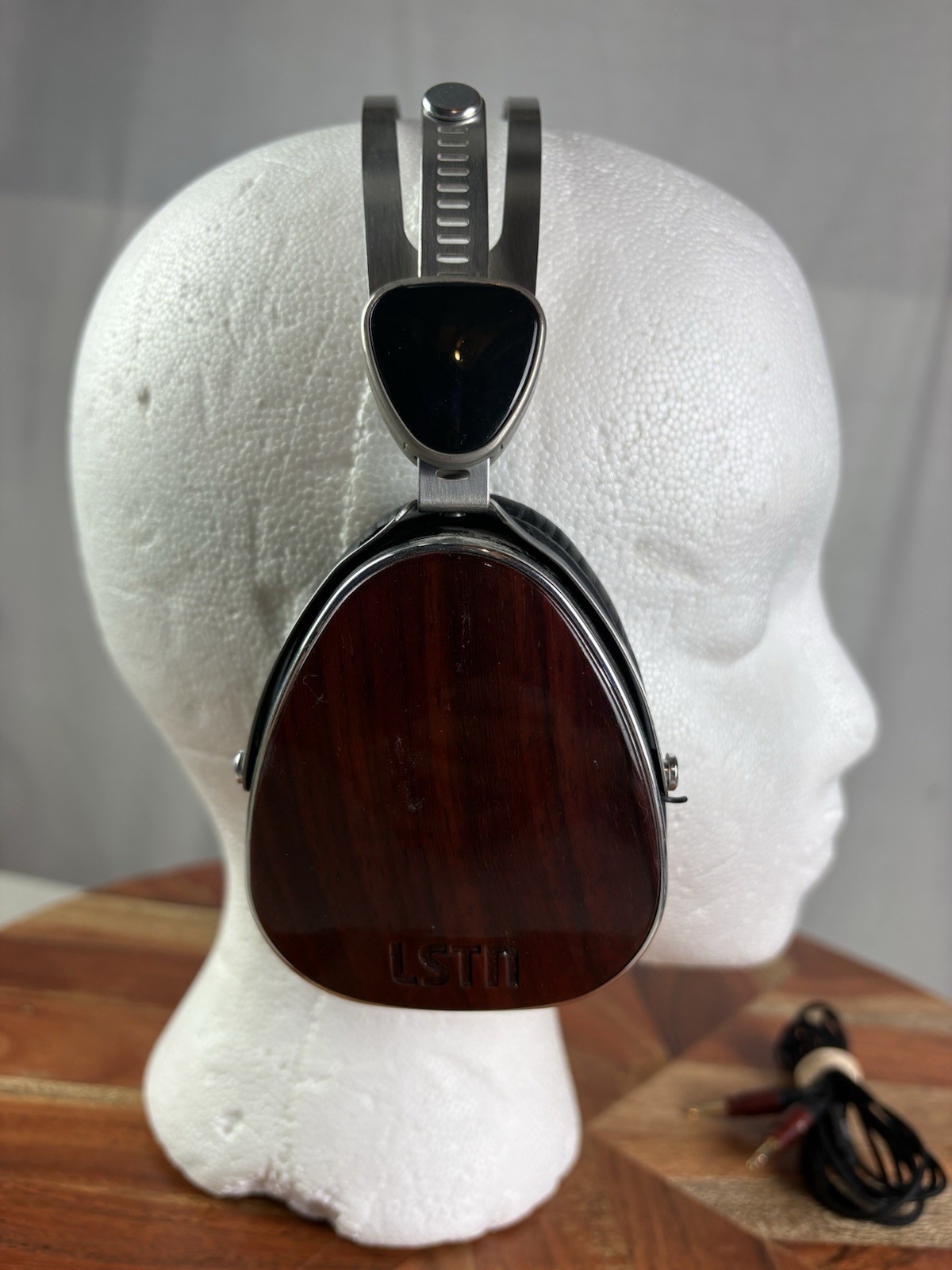 LSTN Troubadour Over-Ear Wood Headphones Wired 3.5mm