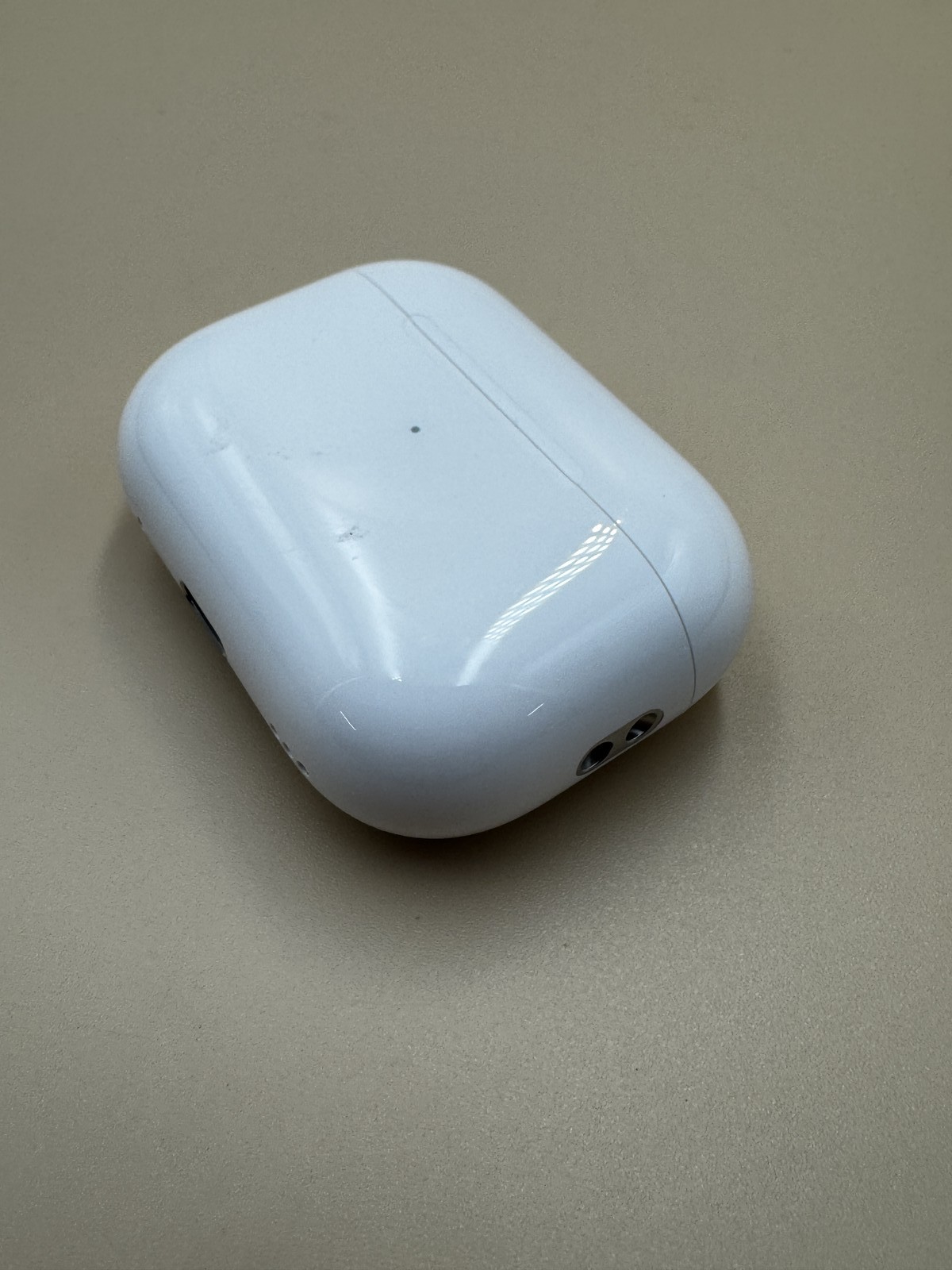 Apple AirPods Pro (2nd gen) (2023) White (with USB-C Case) MTJV3LL/A PC1711919