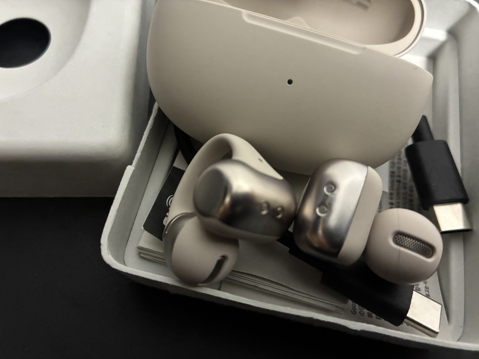 Shokz – OpenDots ONE Open-Ear True Wireless Earbuds – Beige E310- IN Box!
