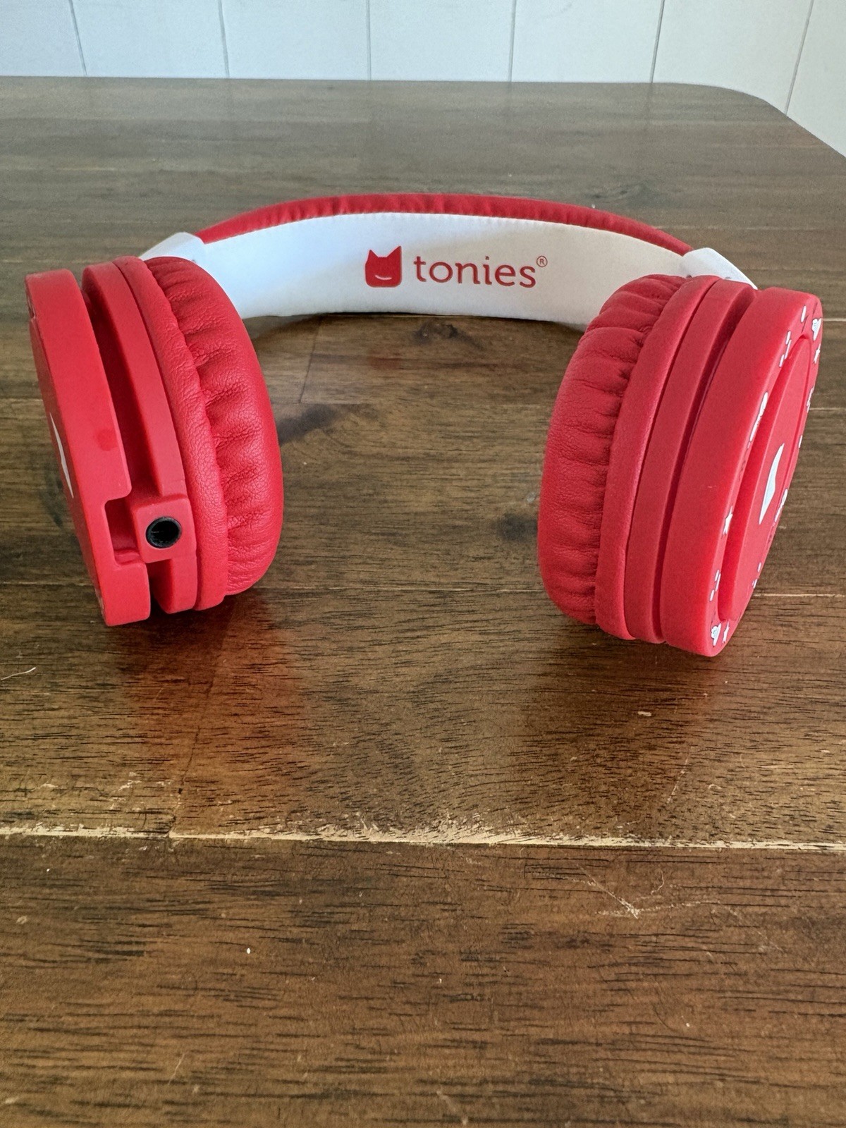 Red Headphones For Kids-Toniebox No Aux Cable