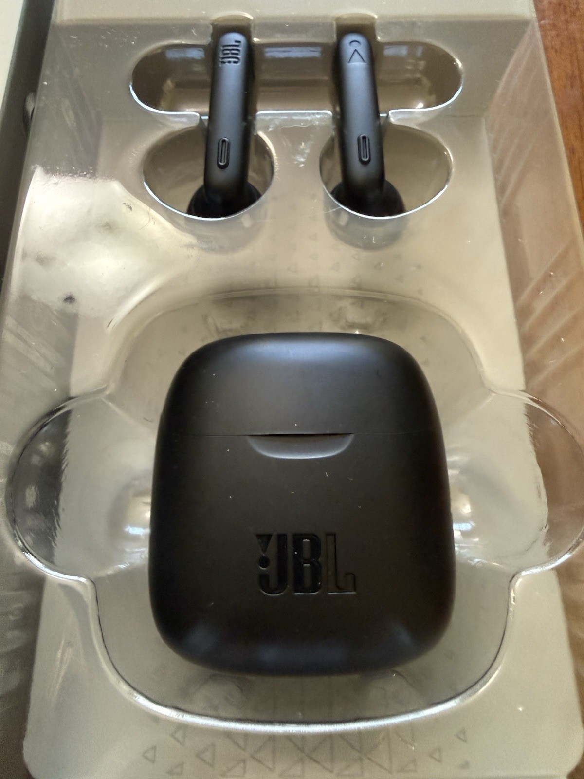 JBL Tune 225TWS True Wireless Black Earbud Headphones