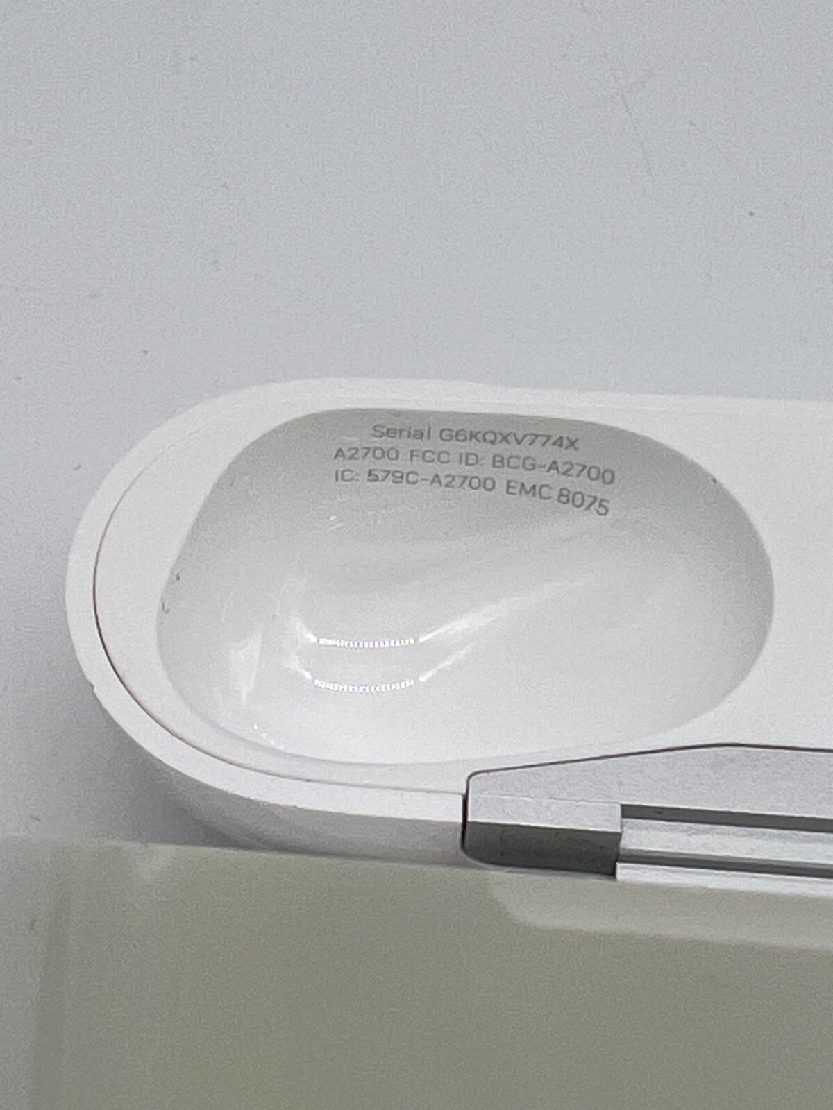 Genuine Authentic Replacement Apple Airpods Pro A2700 2nd Gen Charging Case (A)