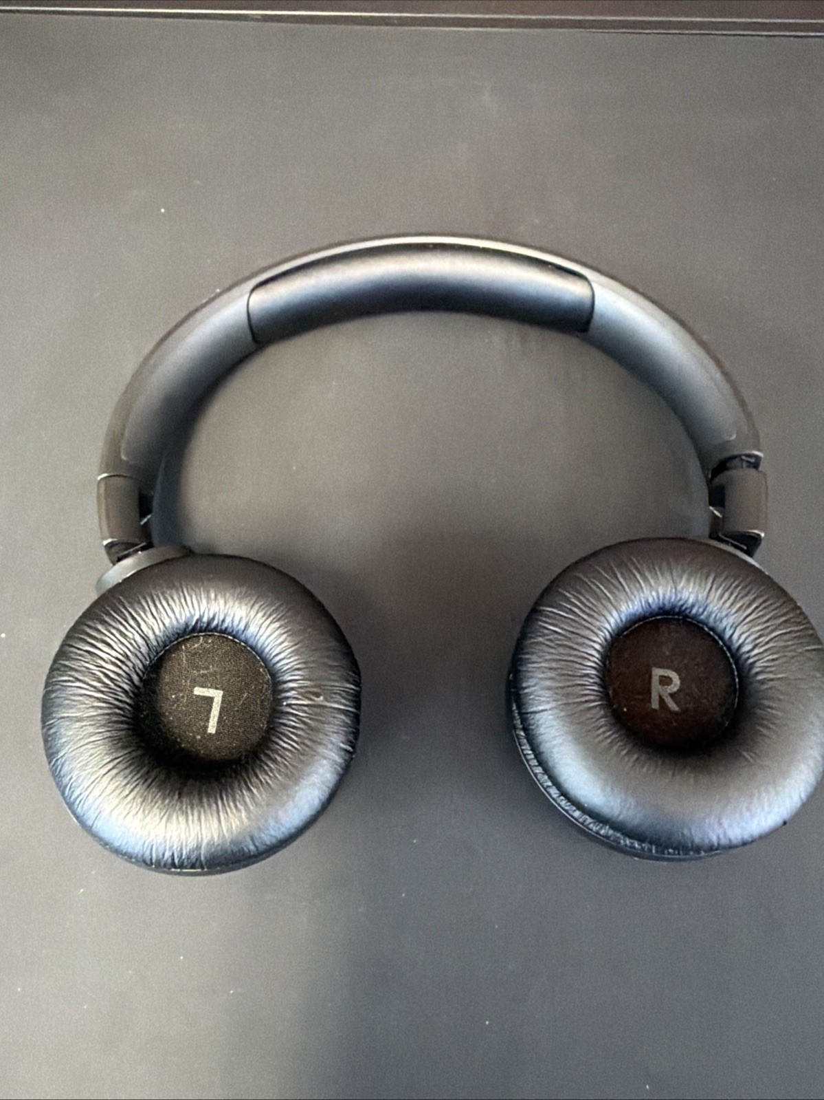 JBL Tune 520BT Bluetooth Wireless On-Ear Headphones- Black – Fully Tested & Work