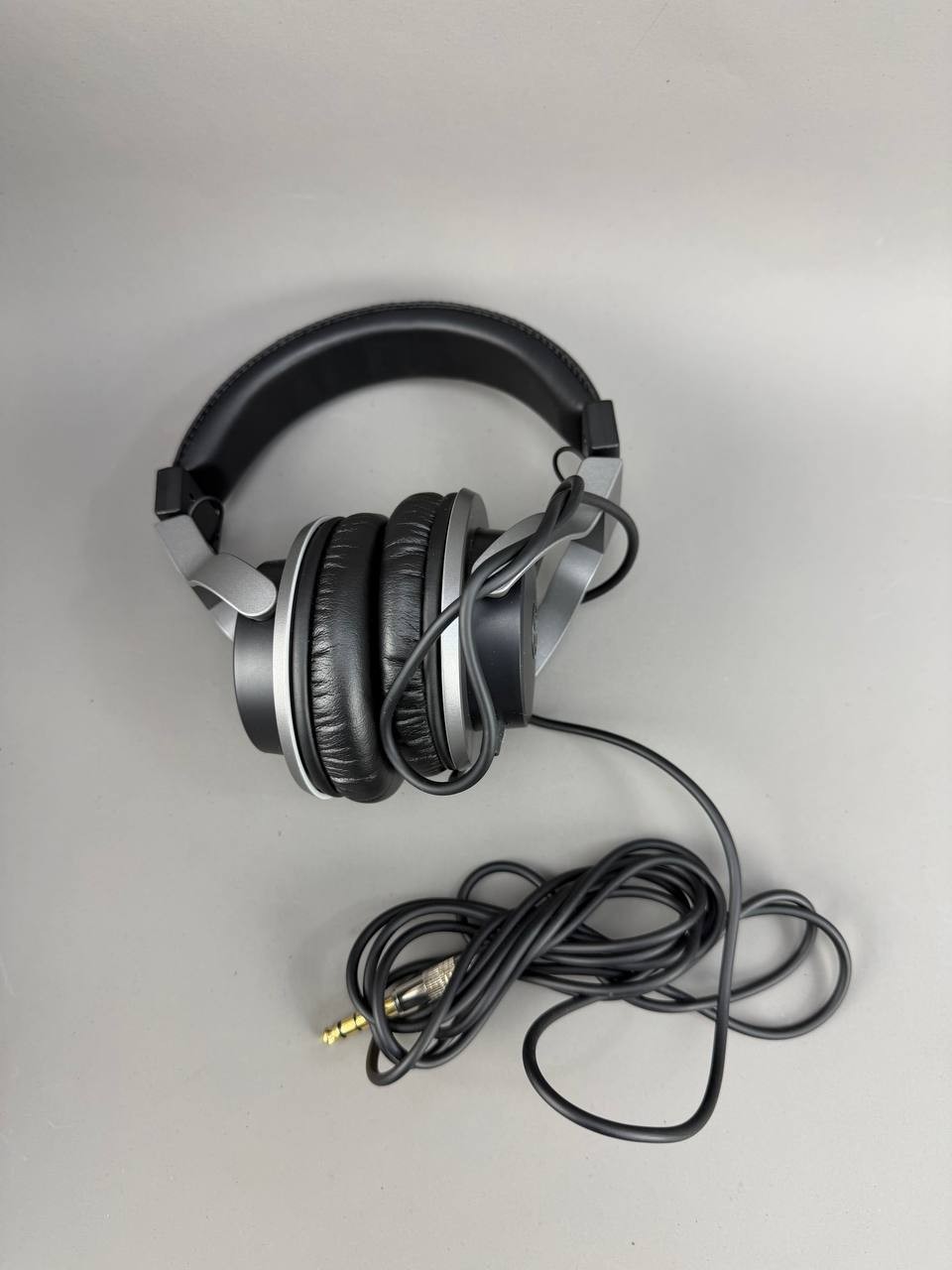 Yamaha HPH MT7 Wired Headphones Black W/ Box & Dust Bag