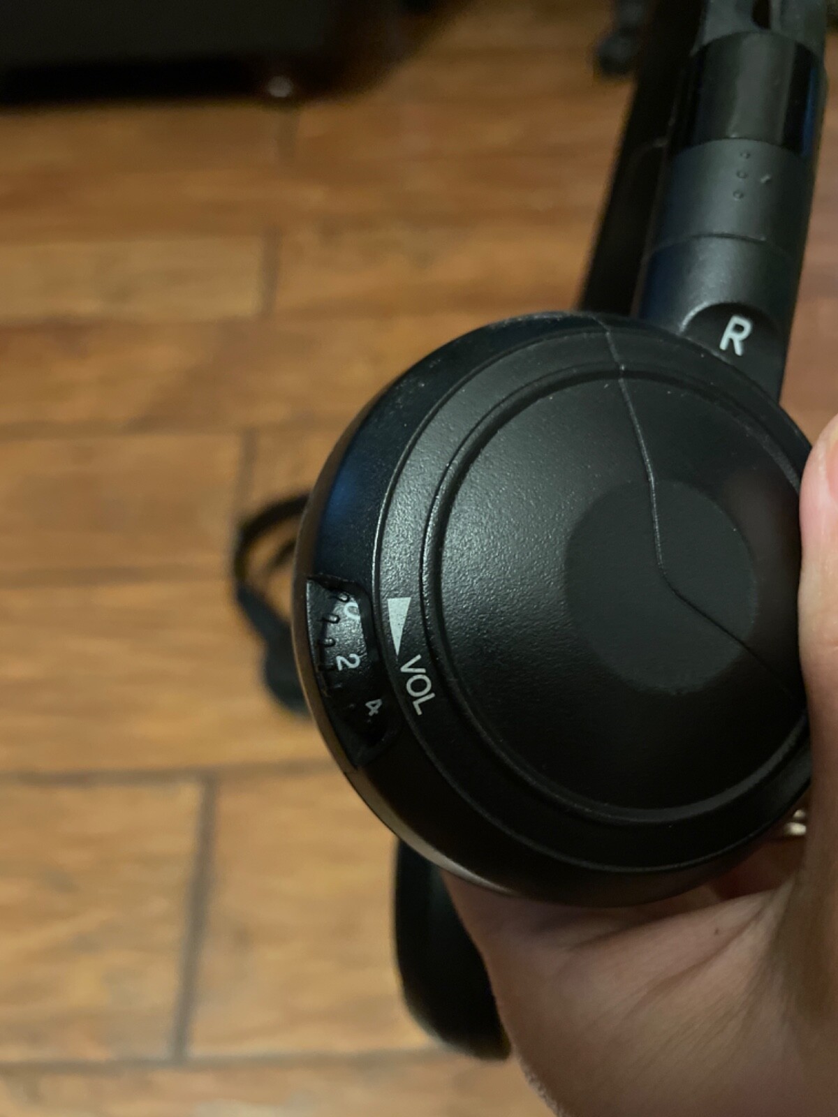 Honda OEM Wireless Infrared Headphones, 4