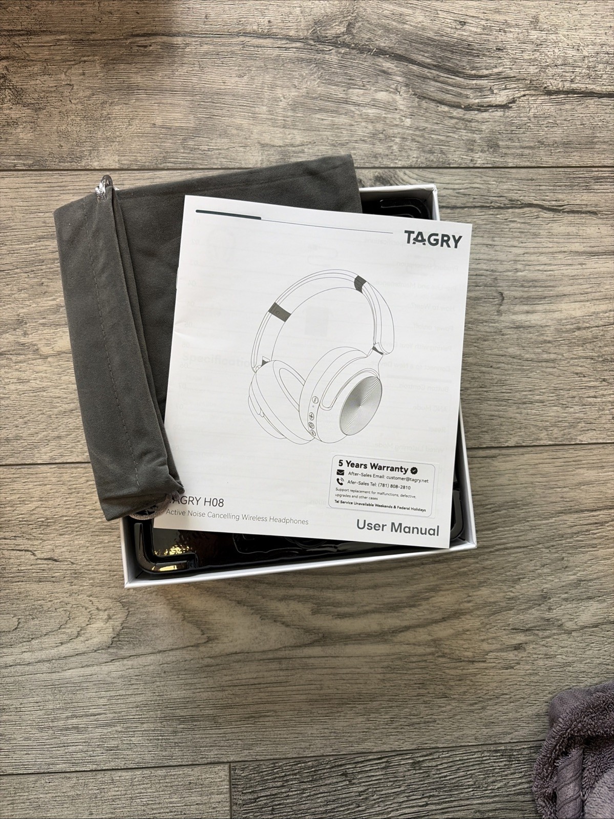 TAGRY H08 Active Noise Cancelling Headphones White Headband Over-Ear