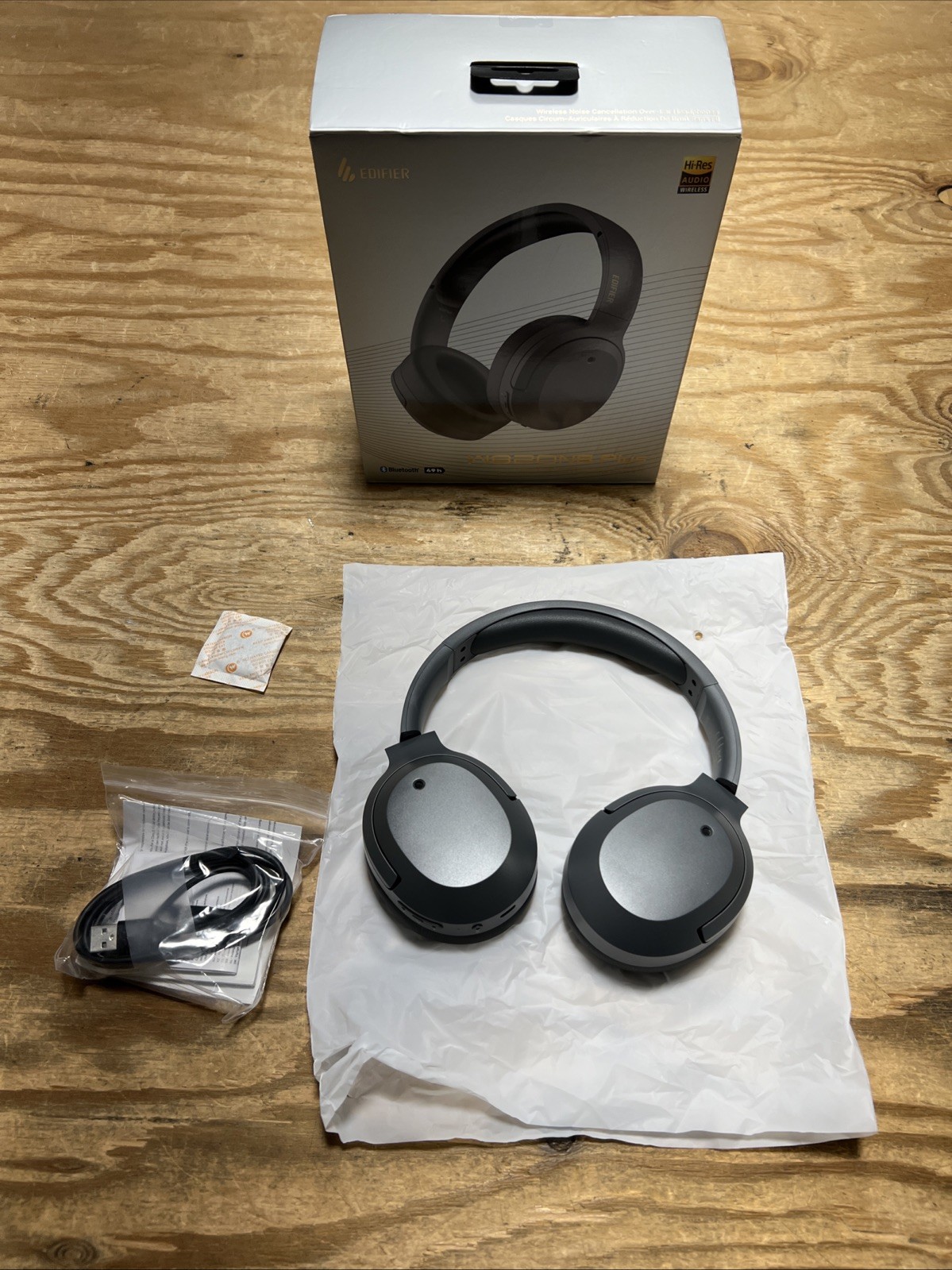 Edifier W820NB Plus Hybrid Active Noise Cancelling Headphones – GREY