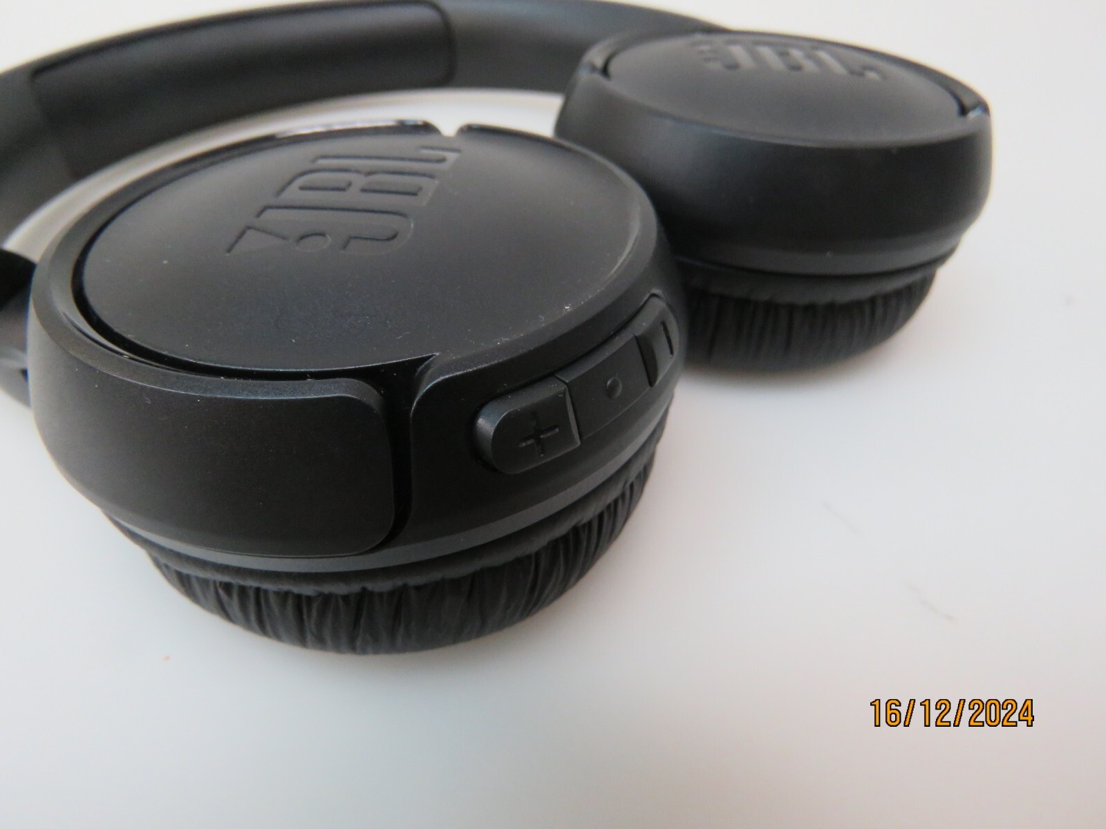 JBL Tune 500BT Wireless On-Ear Headphones – Black [CR119]