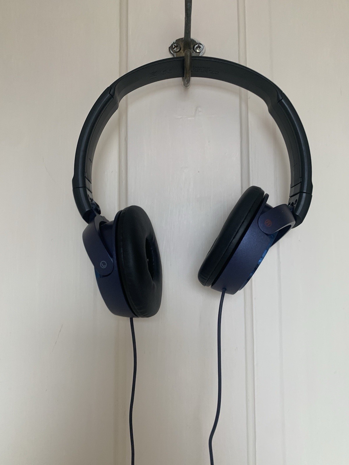 Sony MDR-ZX310AP High-Quality Balanced Sound Stereo Headphone w/Mic Blue