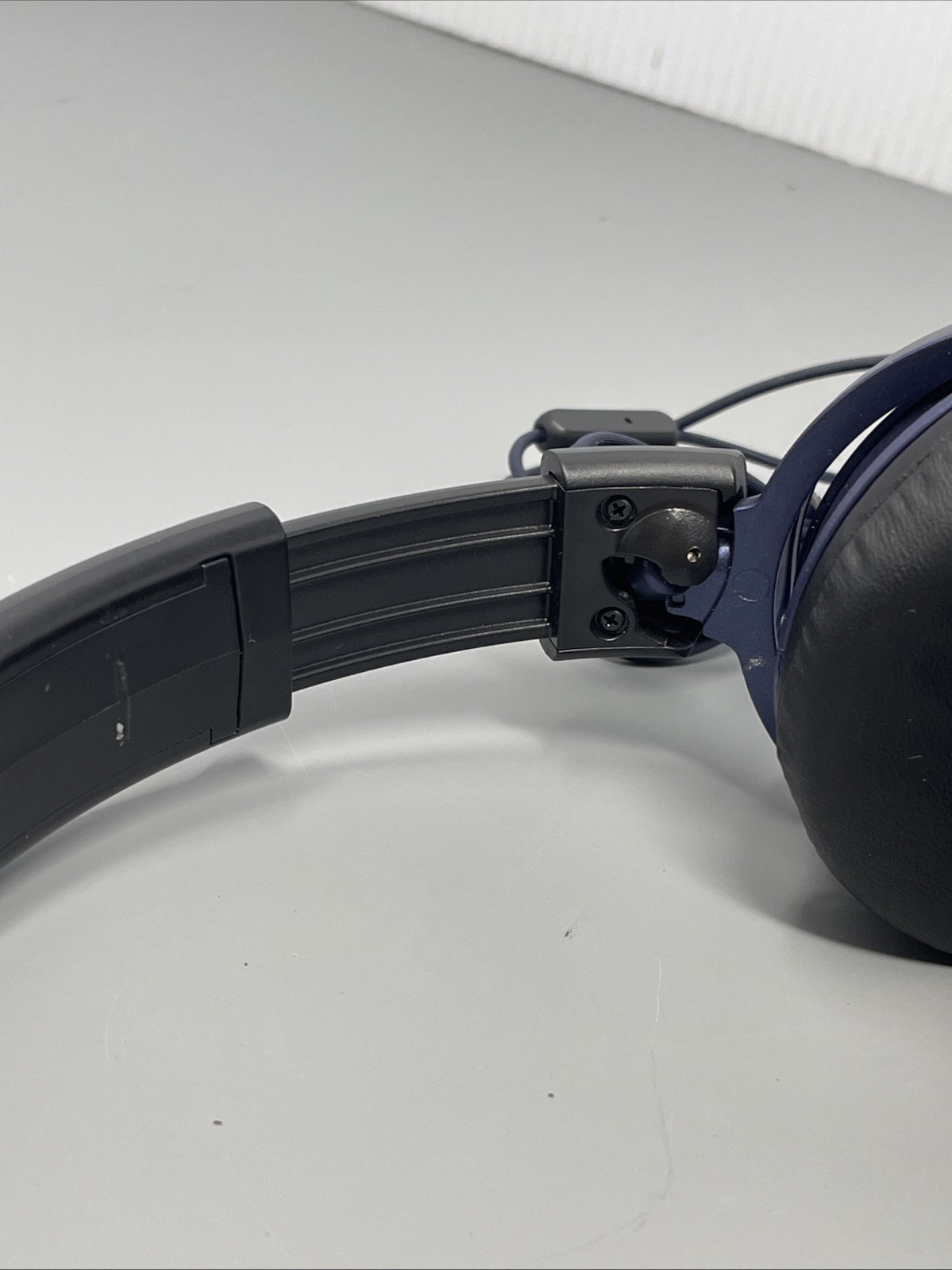 Sony MDR-ZX310AP Wired On-Ear ZX Series Headphones w/Mic for Smartphones Blue