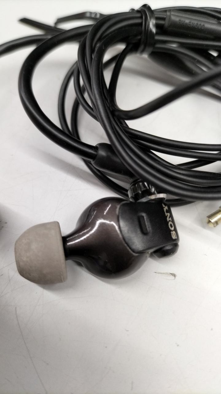 Sony MDR‑EX1000 In-Ear Monitor Headphones 16 mm Dynamic Driver Used
