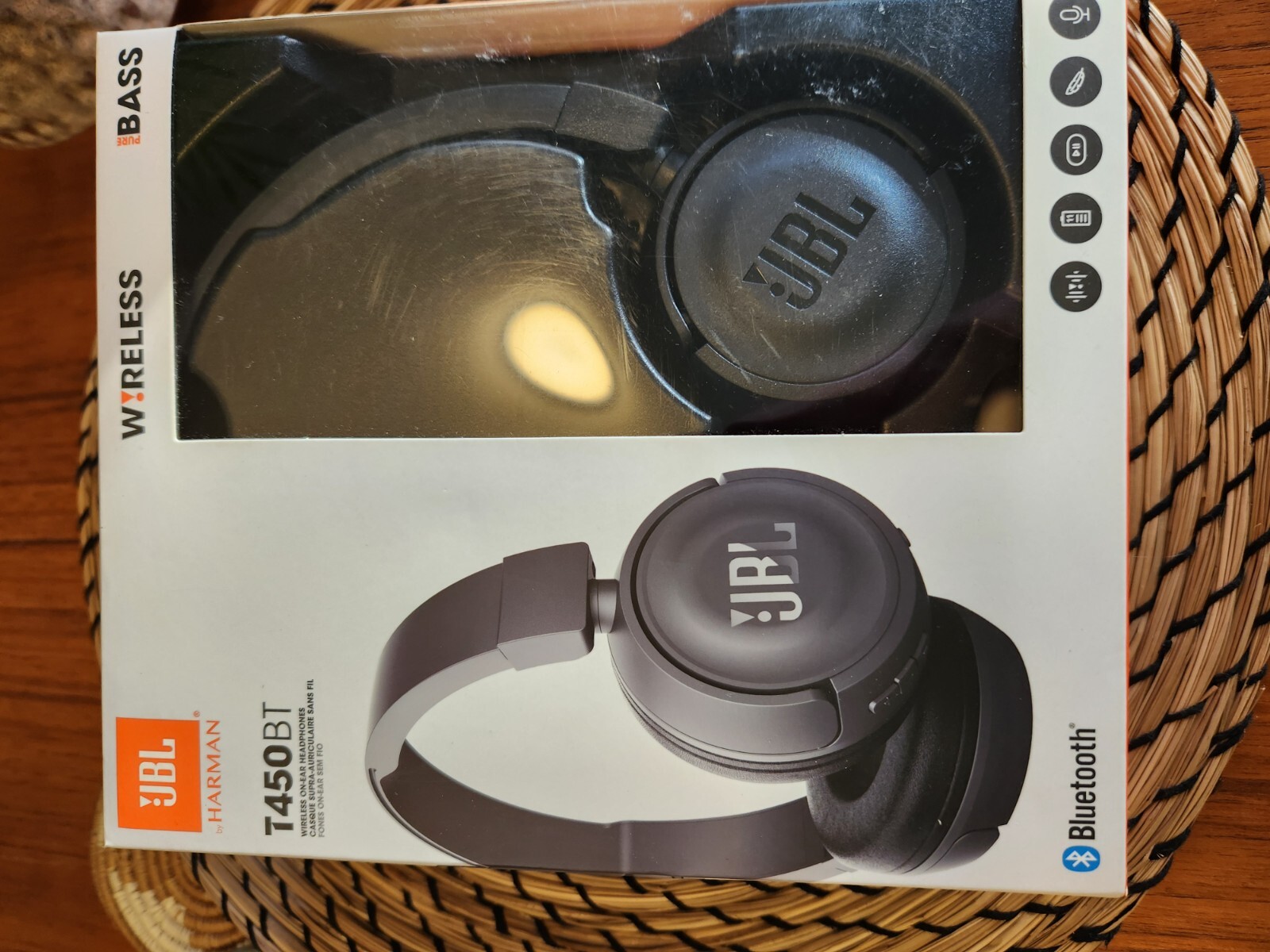 JBL T450BTBLK Wireless On-ear Headphones – Black