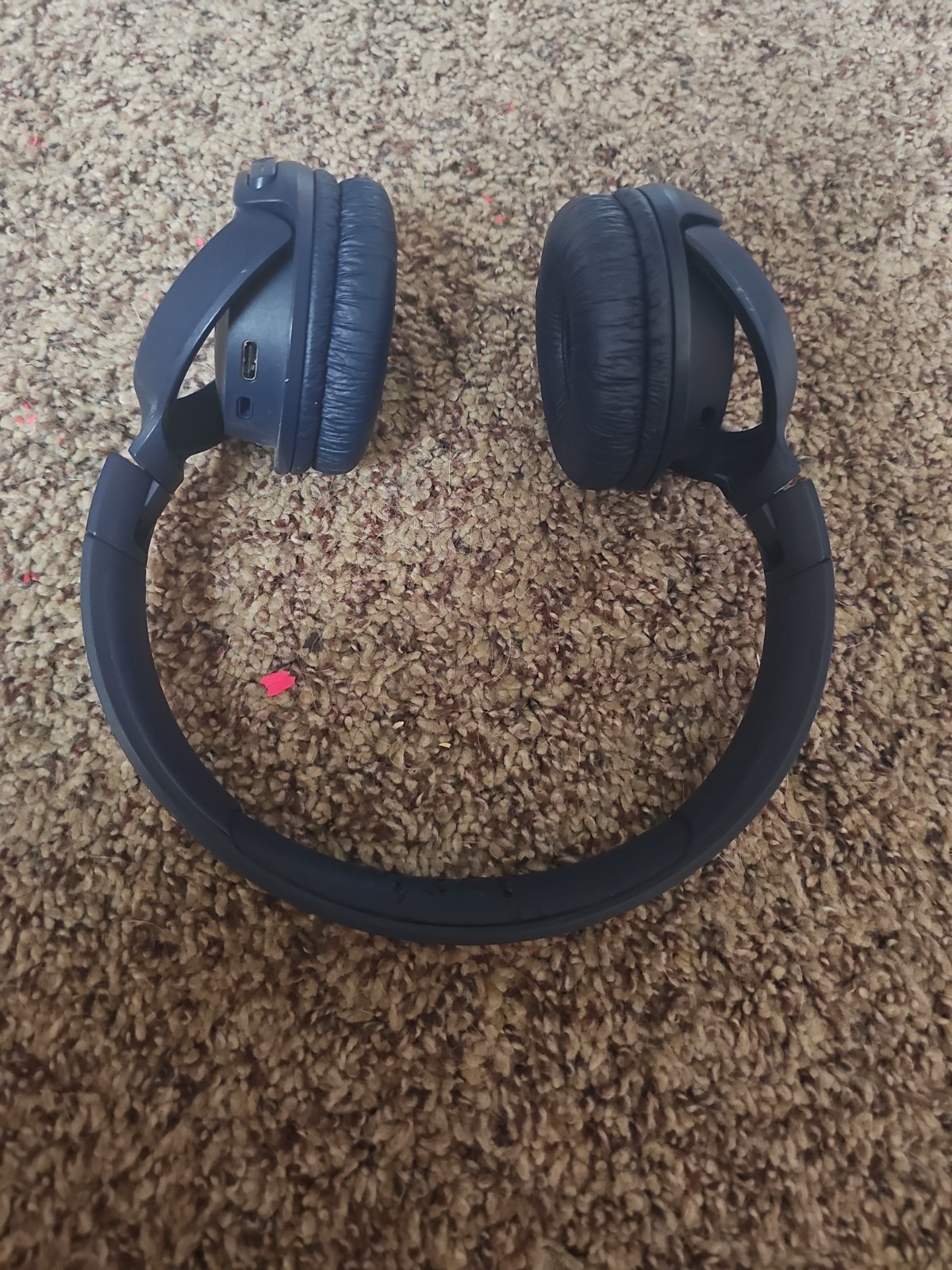 JBL T510BT Wireless Over-Ear Headphones – Navy Blue