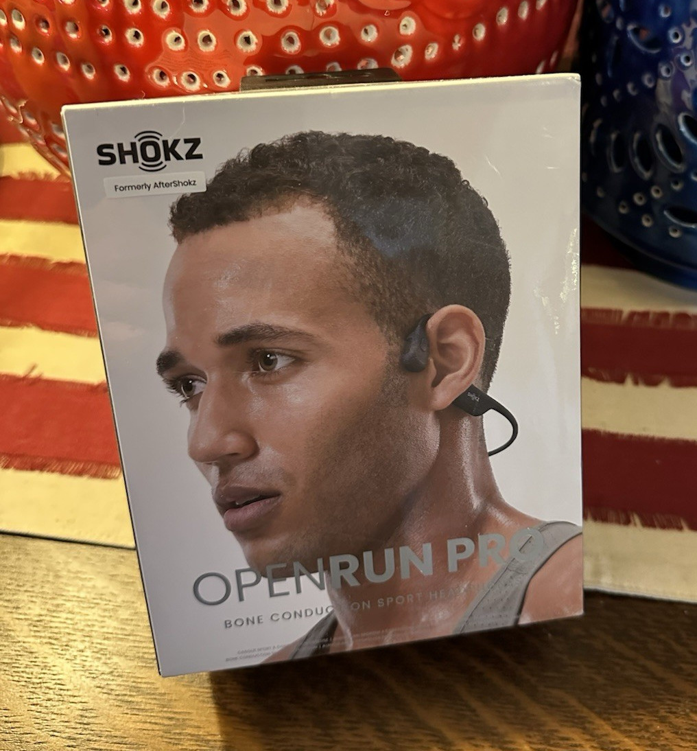 Shokz OpenRun Pro Black Bone Conduction Bluetooth Sports Headphones S810 NIB NEW