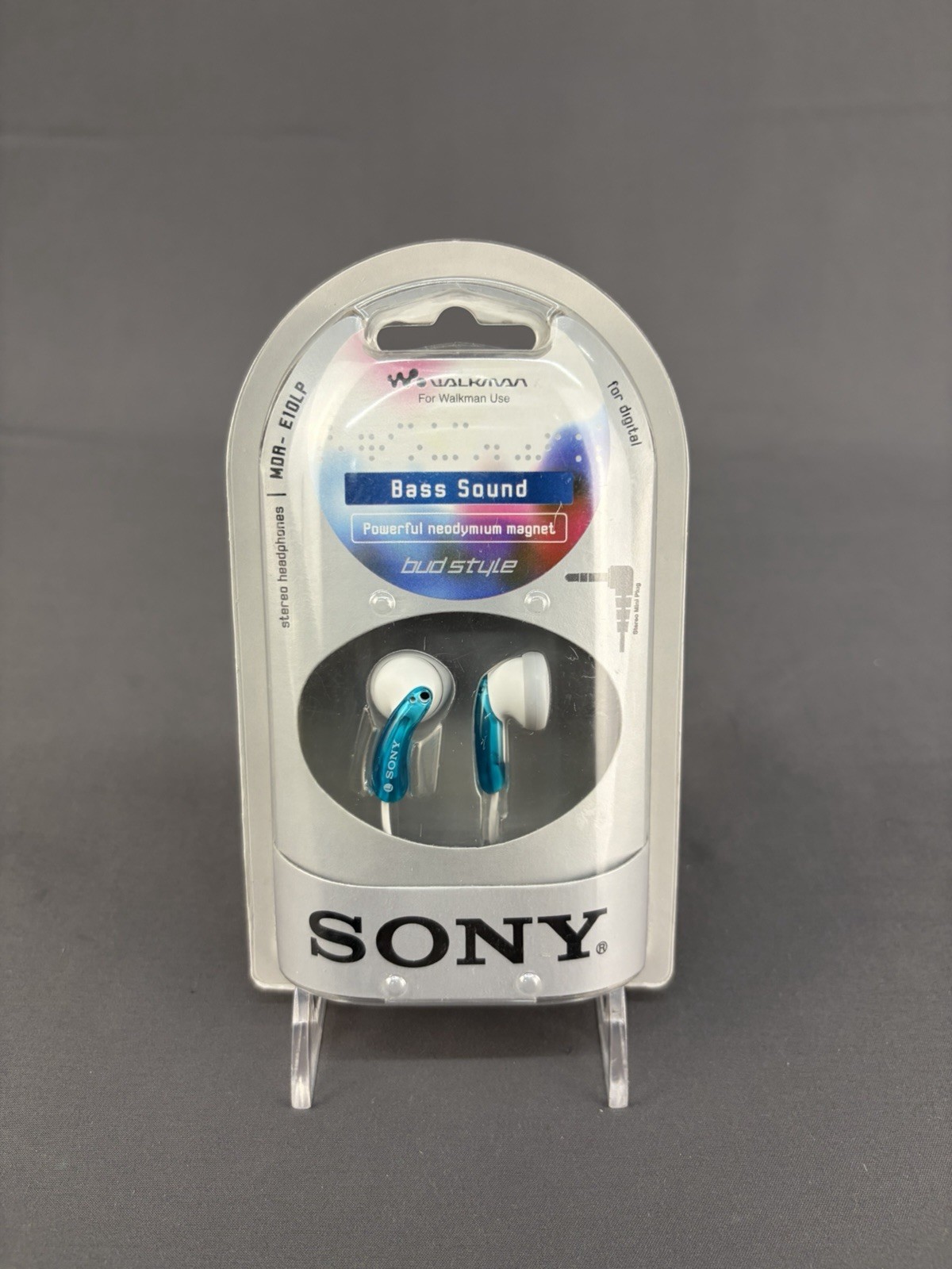 NEW NOS Sony MDR-E10LP In Ear Stereo Headphones Walkman Bass Sound Earbuds Blue
