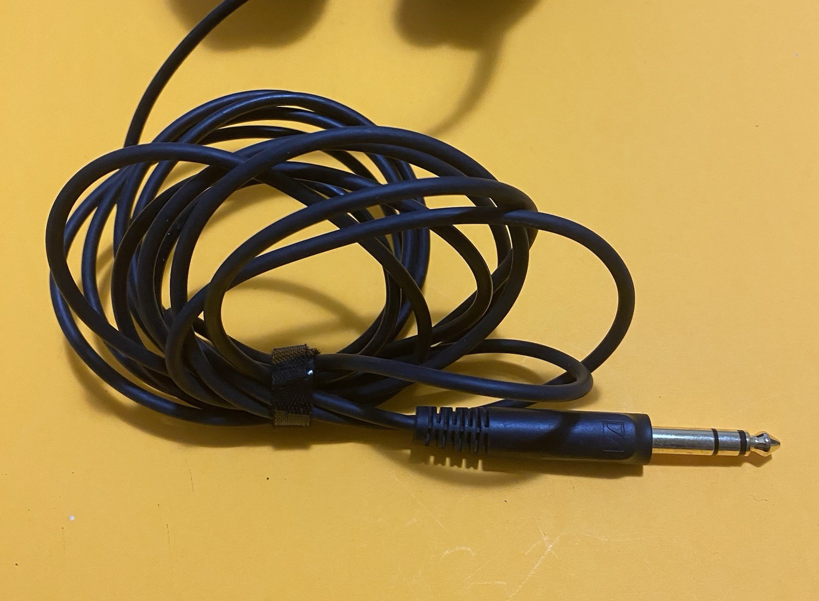 Sennheiser HD598Cs Over-Ear Headphones Working READ Description