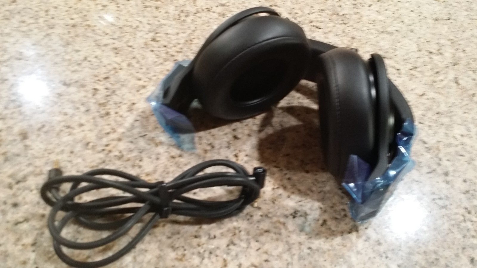 Beats by Dr. Dre Pro Beats Over the Ear Headphones -Black Color New