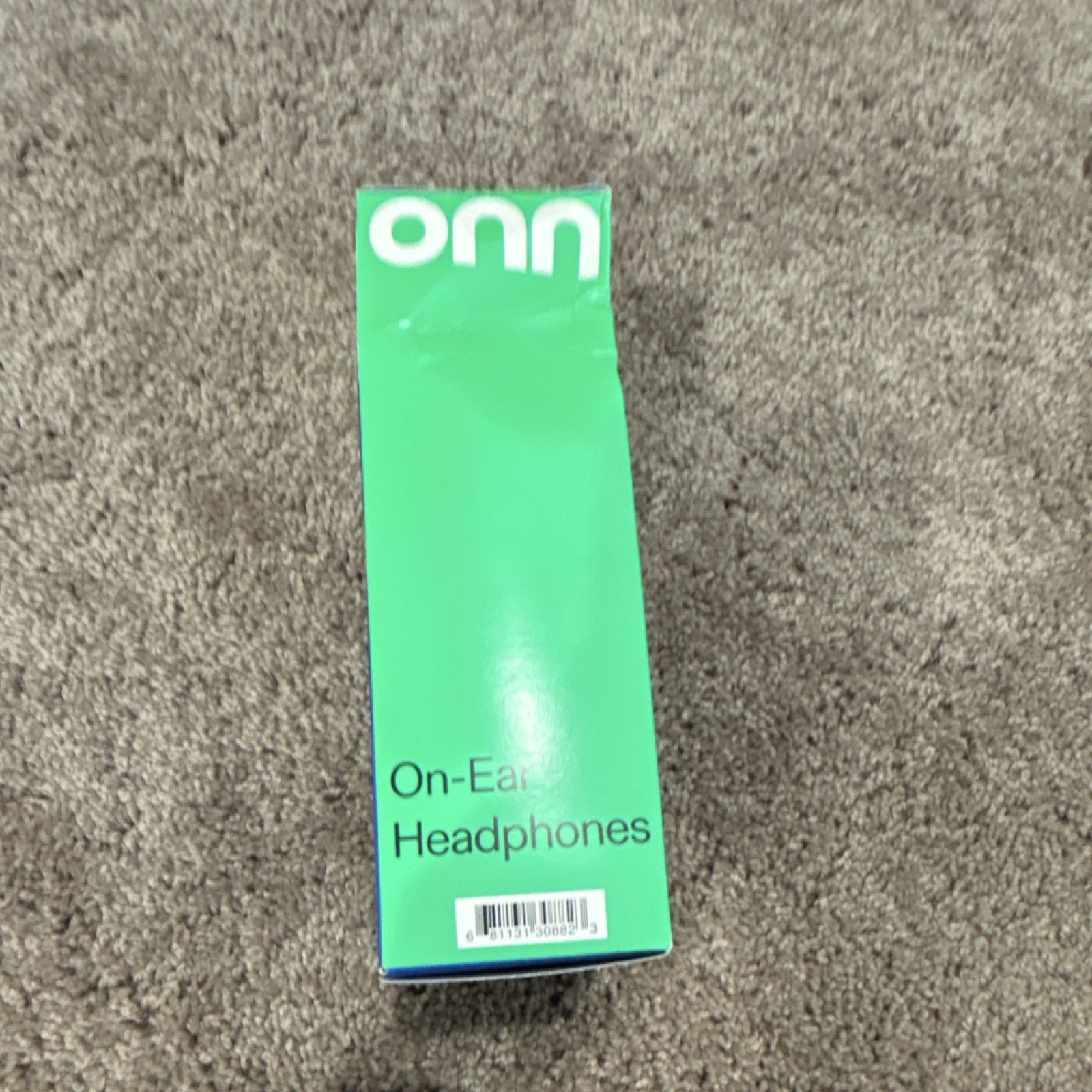 onn. On-Ear Headphones Blue 3.5mm Jack Adjustable Headband Lightweight 3.94ft