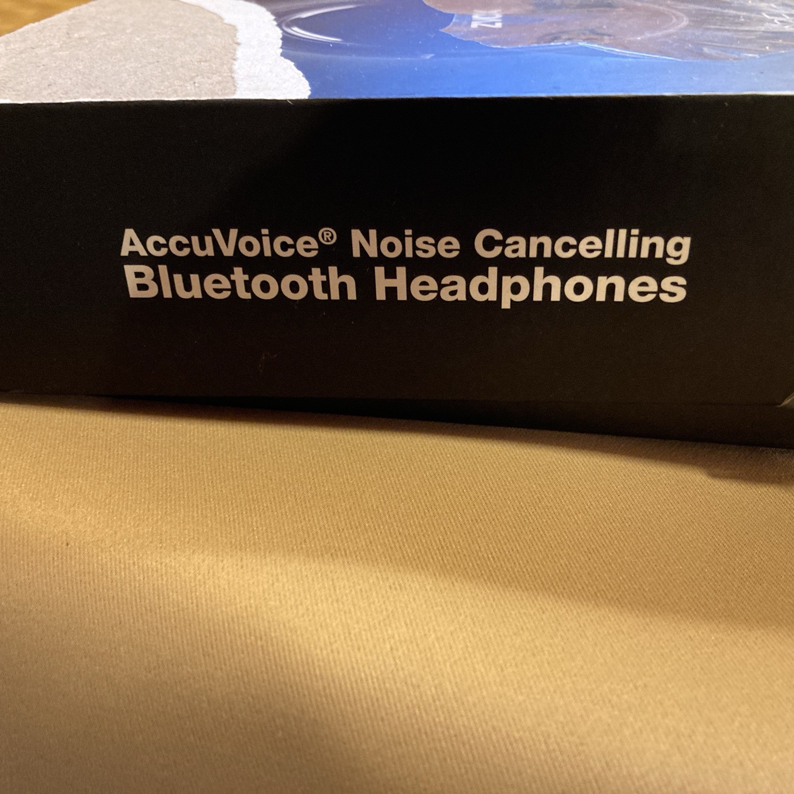 Zvok Accu Voice Headphones Model AV50 Noise Cancelling Bluetooth Headphones