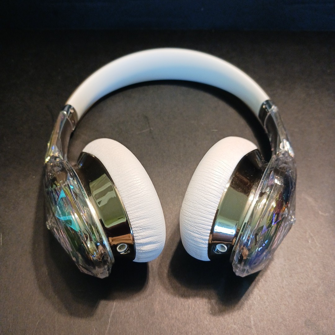 Monster Diamond Tears Edge On-Ear Headphones Limited Edition Crystal Diamond