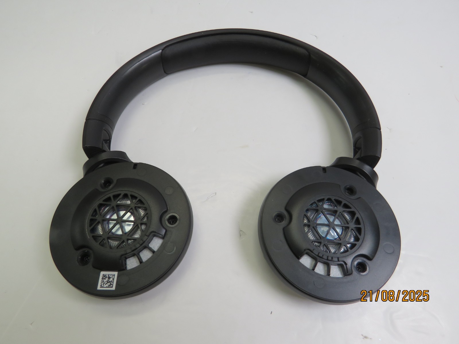 JBL Tune 500BT Wireless On-Ear Headphones – Black [DX134]