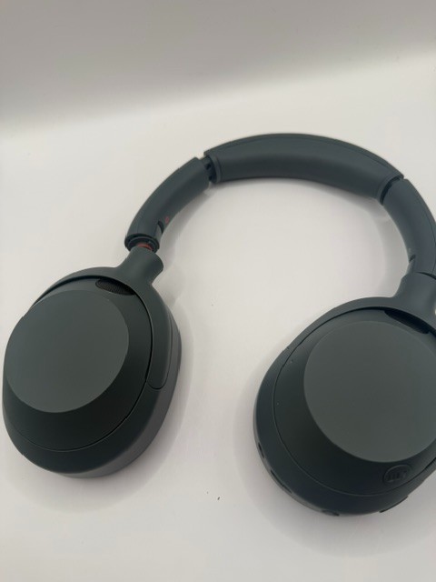 Sony – ULT WEAR Wireless WHULT900N Headphones – Forest Gray(FOR PARTS)