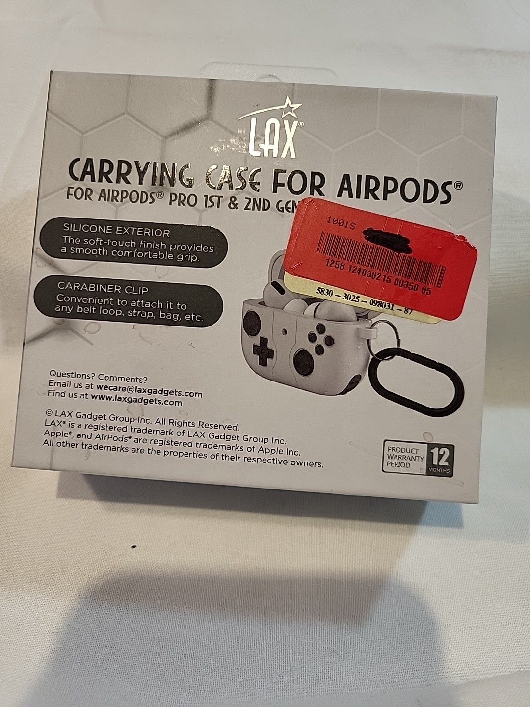 Lax Brand Carrying Case For AIRPODS, Looks Like Video Game Controller, NEW