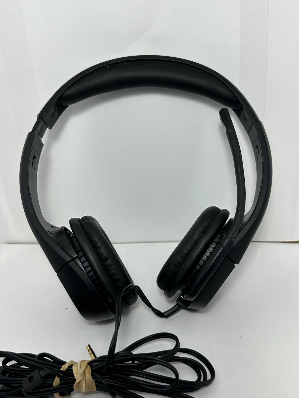 Plantronics A355 Wired Headphones with Mic Gaming Home Office