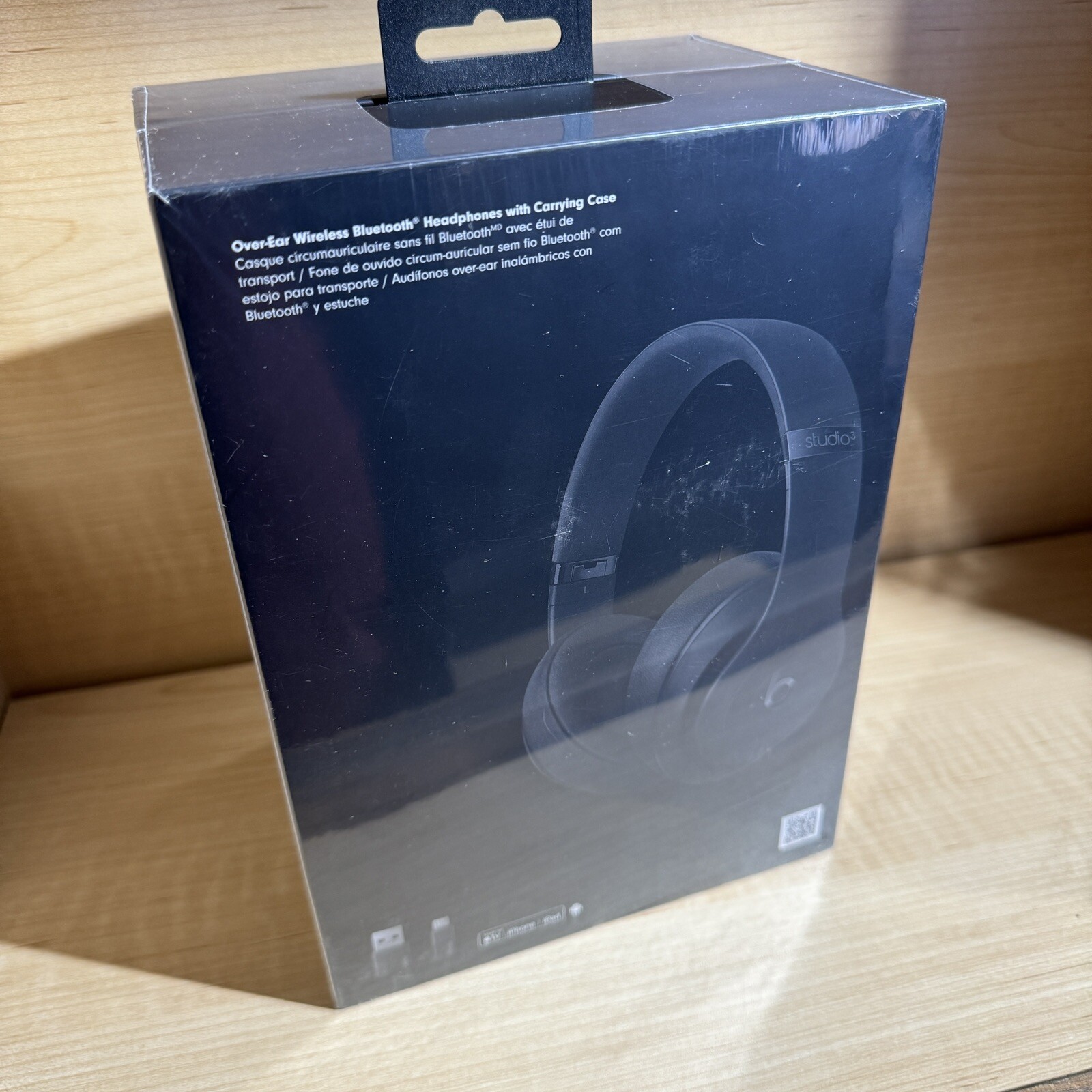 Beats by Dr. Dre Studio3 Over the Ear Wireless Headphones – Black