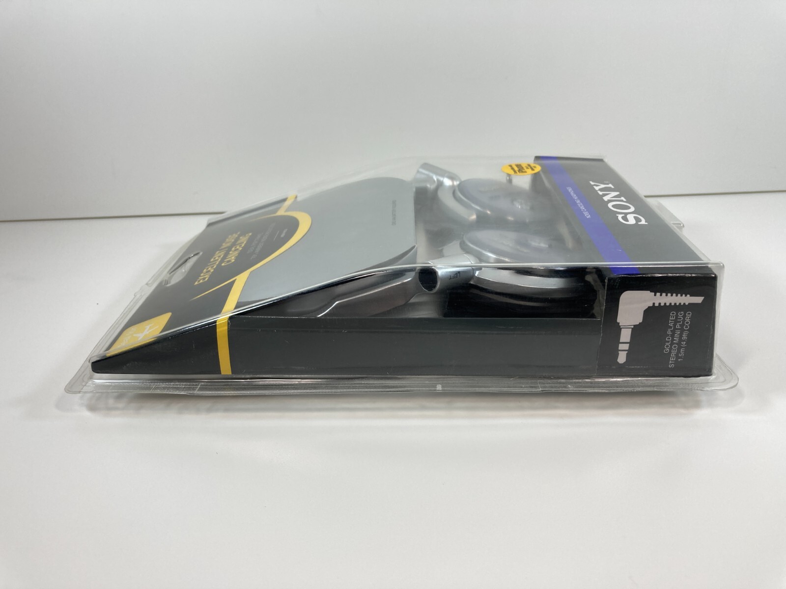 Sony MDR-NC6 Noise Canceling Headphones