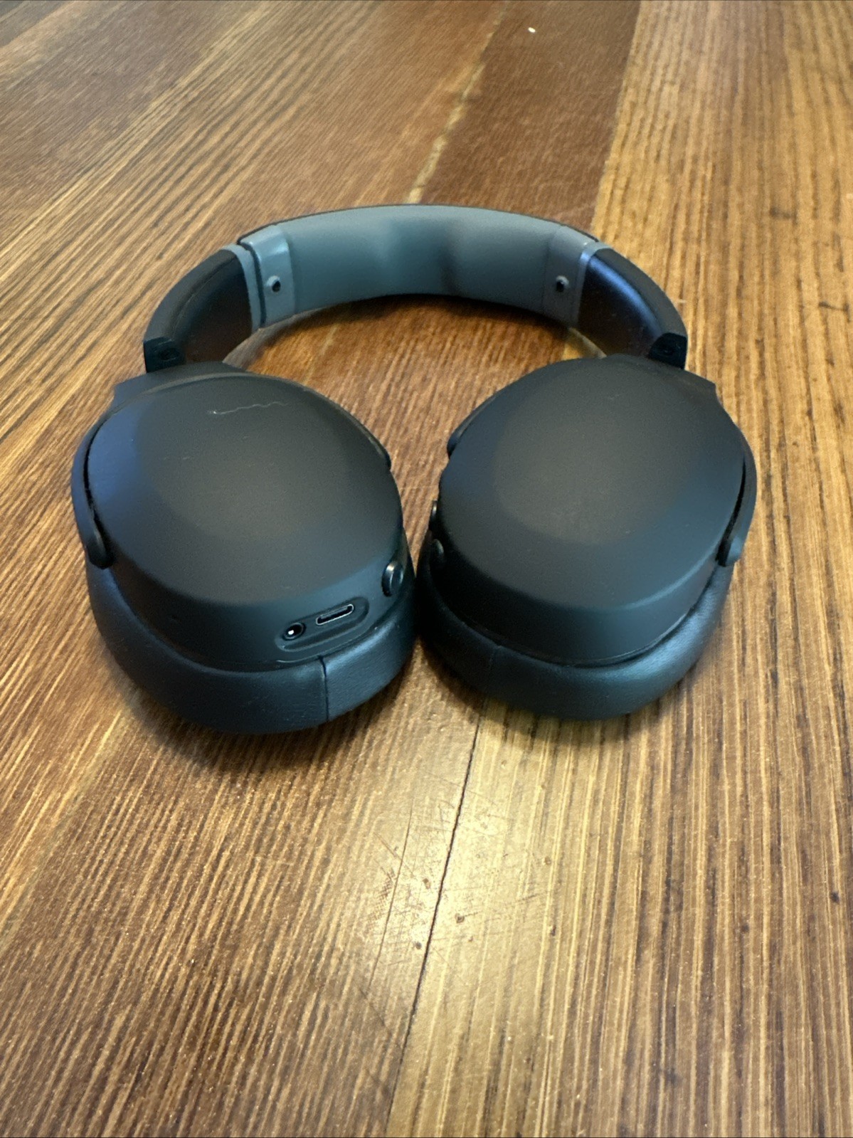 Skullcandy Crusher Evo Wireless Over The Ear Headphones (ONLY TRADING)