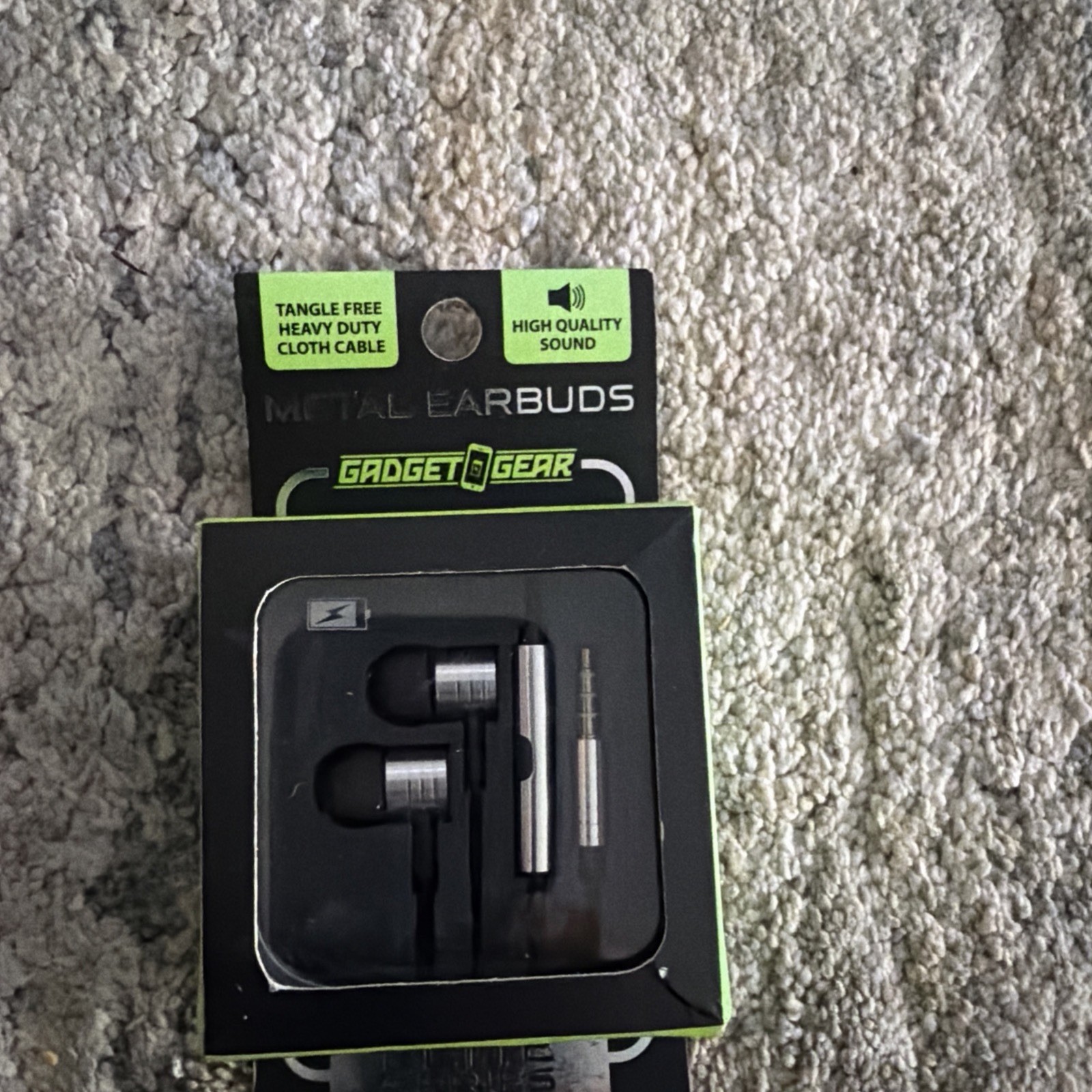 Gadget Gear Elite Series Metal In Ear Earbuds Black Mic Tangle Free Cord 3.5mm
