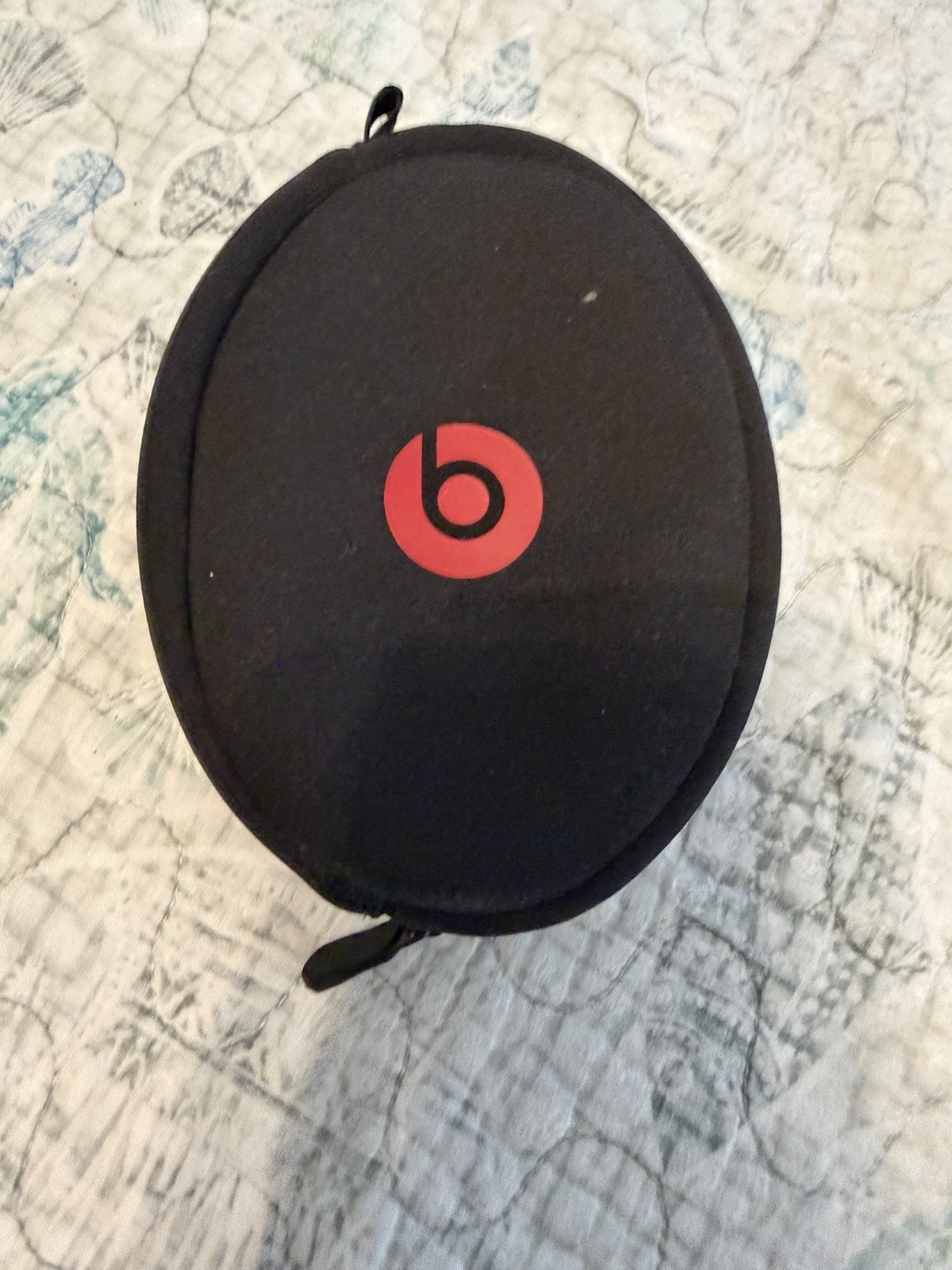 Beats by Dr. Dre Solo2 Over the Ear Headphones – Black