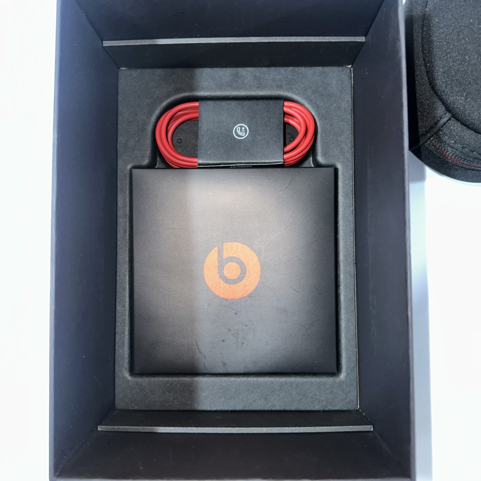 Beats by Dr. Dre Solo 2 Wired Headphones – Black Open Box brand new