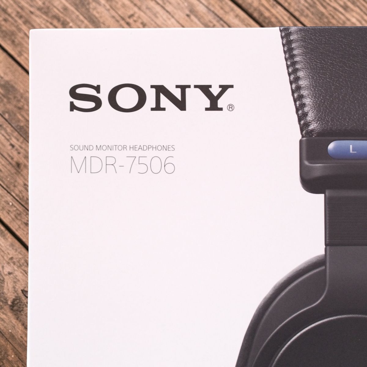Sony MDR-7506 Studio Monitor Headphones w/Fosi K5 Pro DAC Headphone Amp