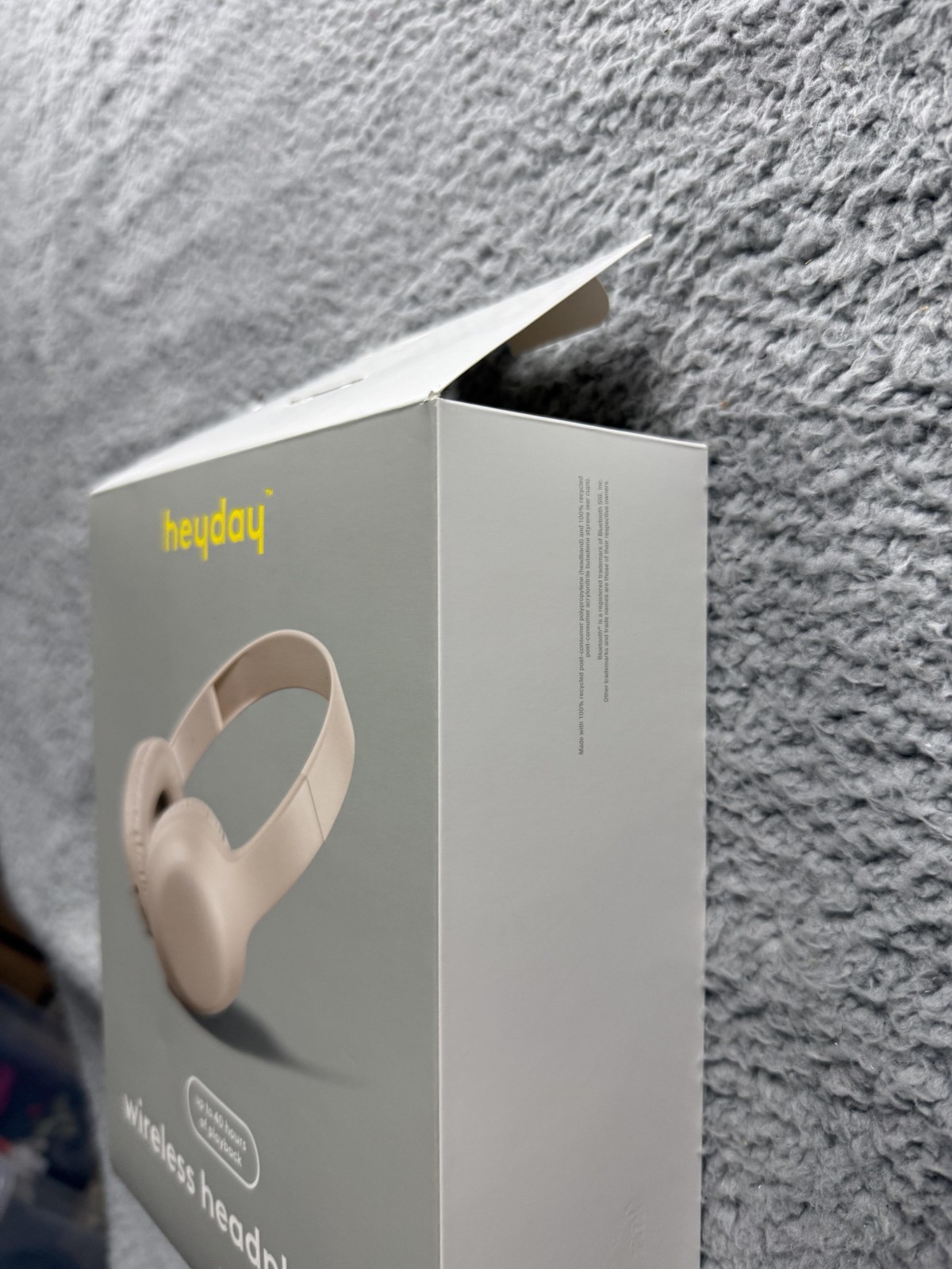 Heyday Wireless Headphones Beige Bluetooth 5.4 40H Playback Audio Cable Included