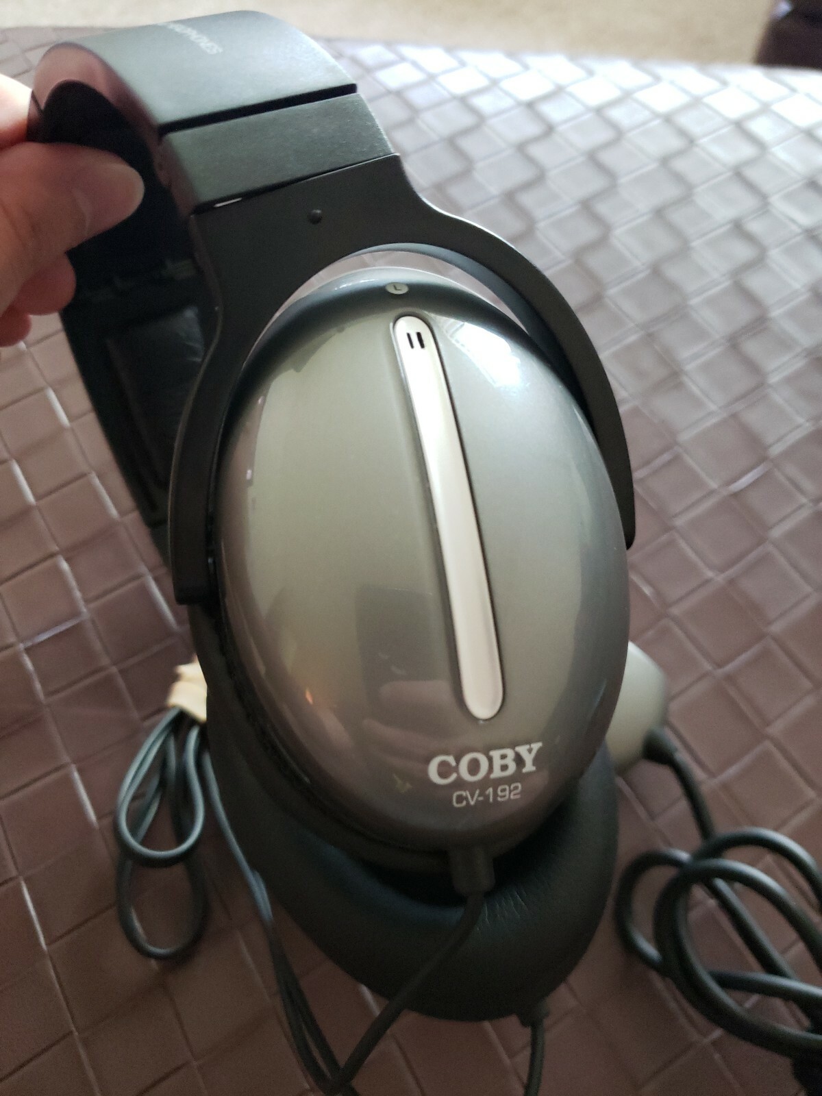 Coby CV-192 Electronic Noise Canceling Headphones Black Padded Ear Cups Works