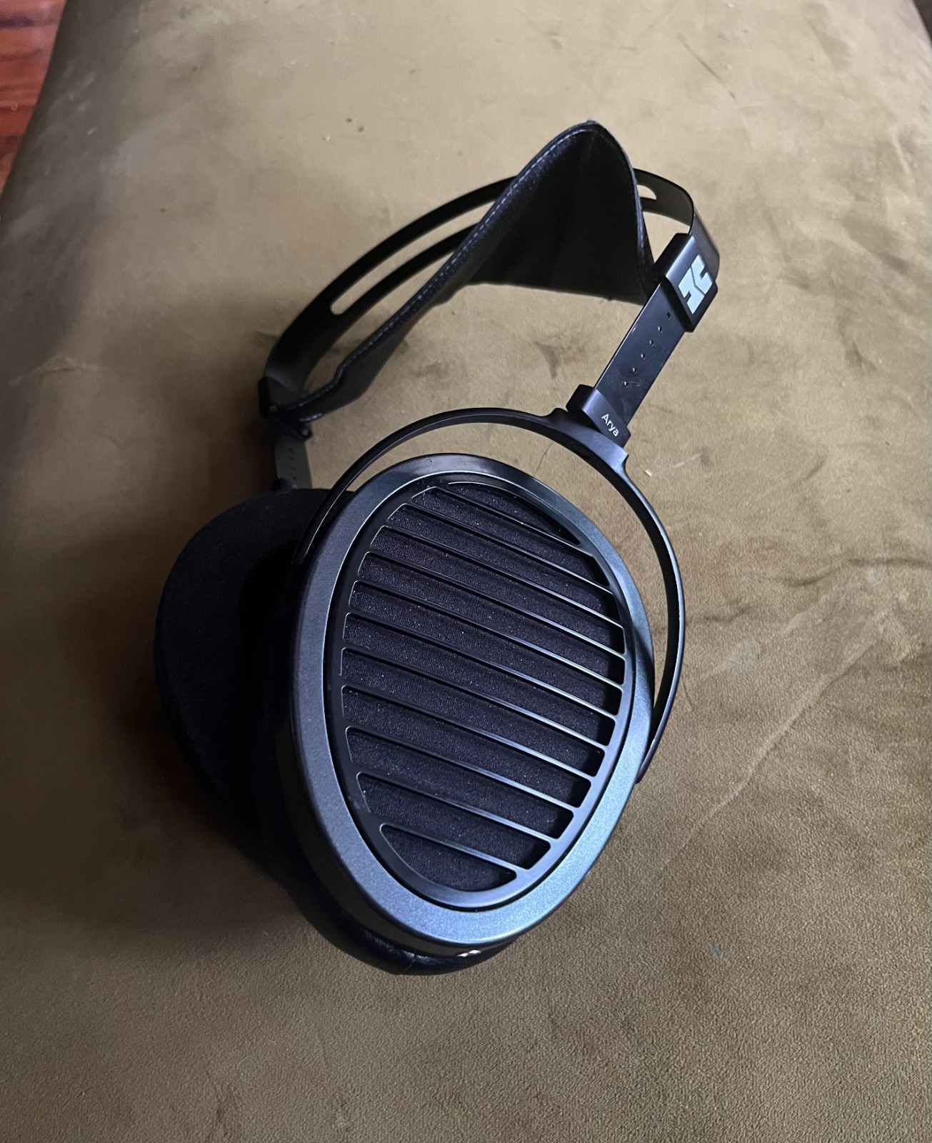 HIFIMAN Arya Over The Ear Magnetic Audiophile Headphones – Black