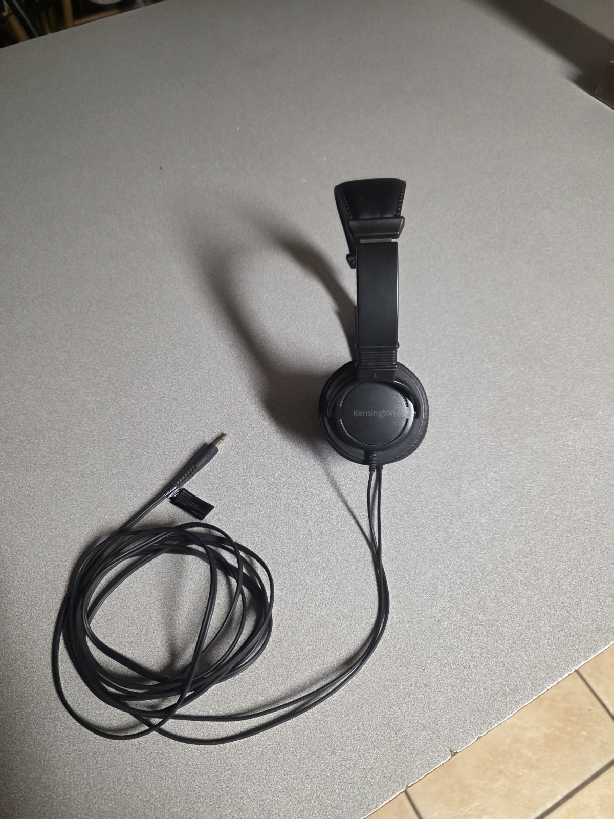 Kensington Hi-Fi ✨ On-Ear ? Headphones ? 9-Foot Cord 3.5mm Headset (K33137)
