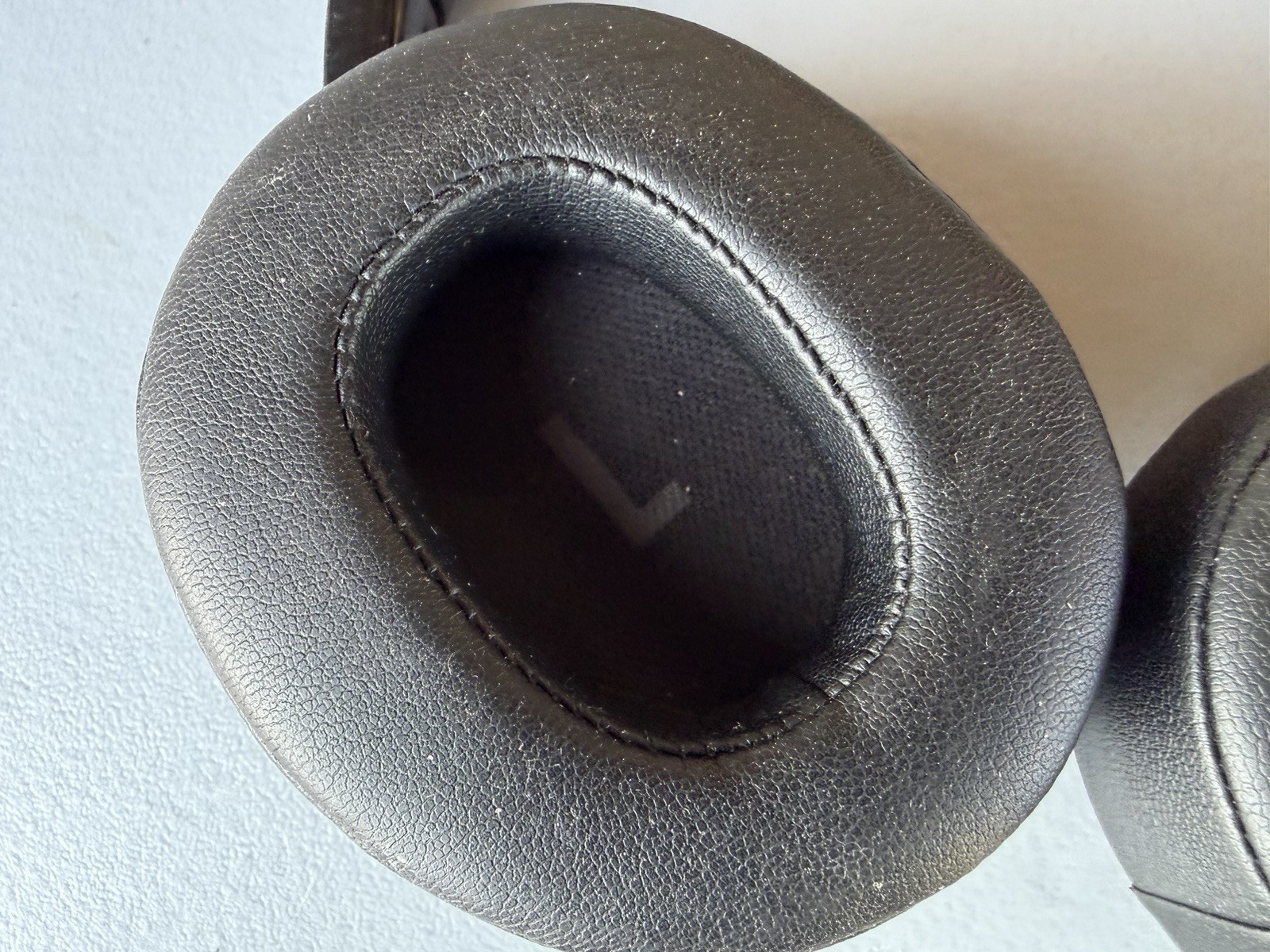JBL – Tune 760NC Wireless Over-Ear Headphones – Black – SOUND GREAT!