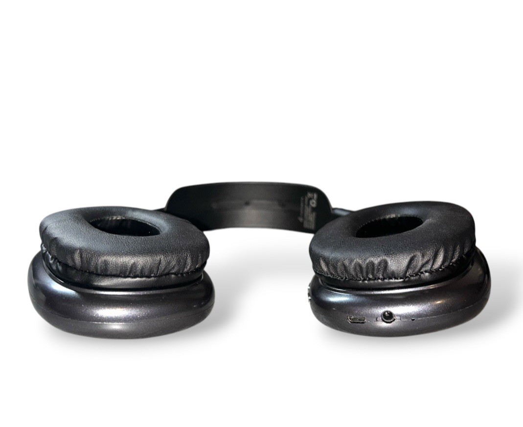 iConcepts Wireless Headphones Premium Sound, Bluetooth headset Color Black