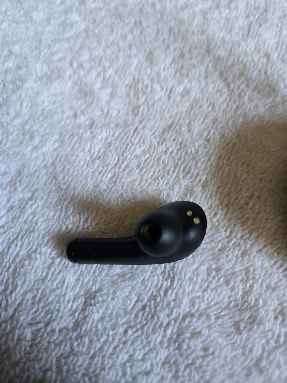 Motorola SH022 Wireless Bluetooth Earbuds, In-Ear, Black, Charging Case