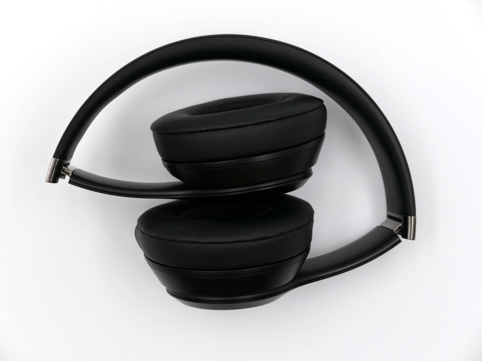 Beats Solo 4 Wireless Headphones – Excellent Condition – CANADA FAST SHIP