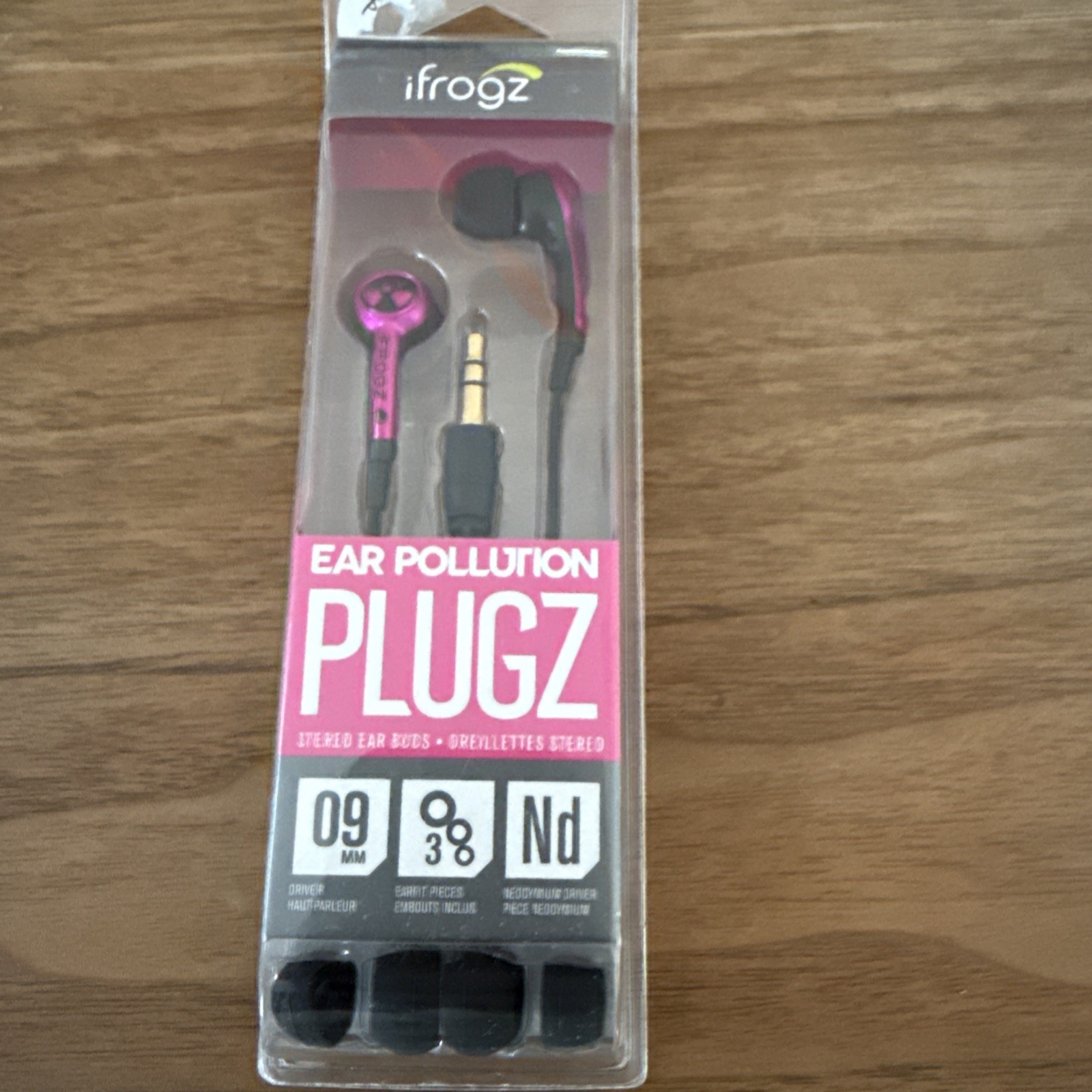 NEW iFrogz PLUGZ Ear Buds Stereo Ear Pollution Wired Plugs Hot Pink Magenta