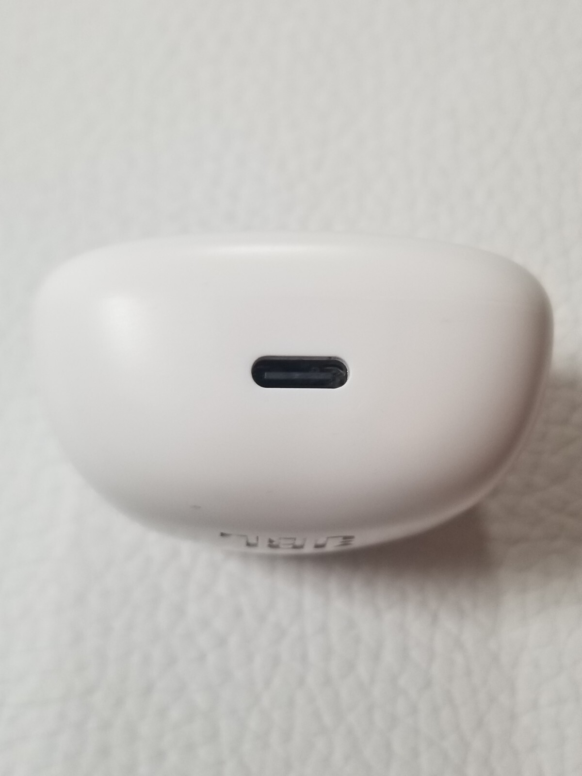 JBL Tune 225TWS True Wireless Earbud Headphones Bluetooth 25H Battery White